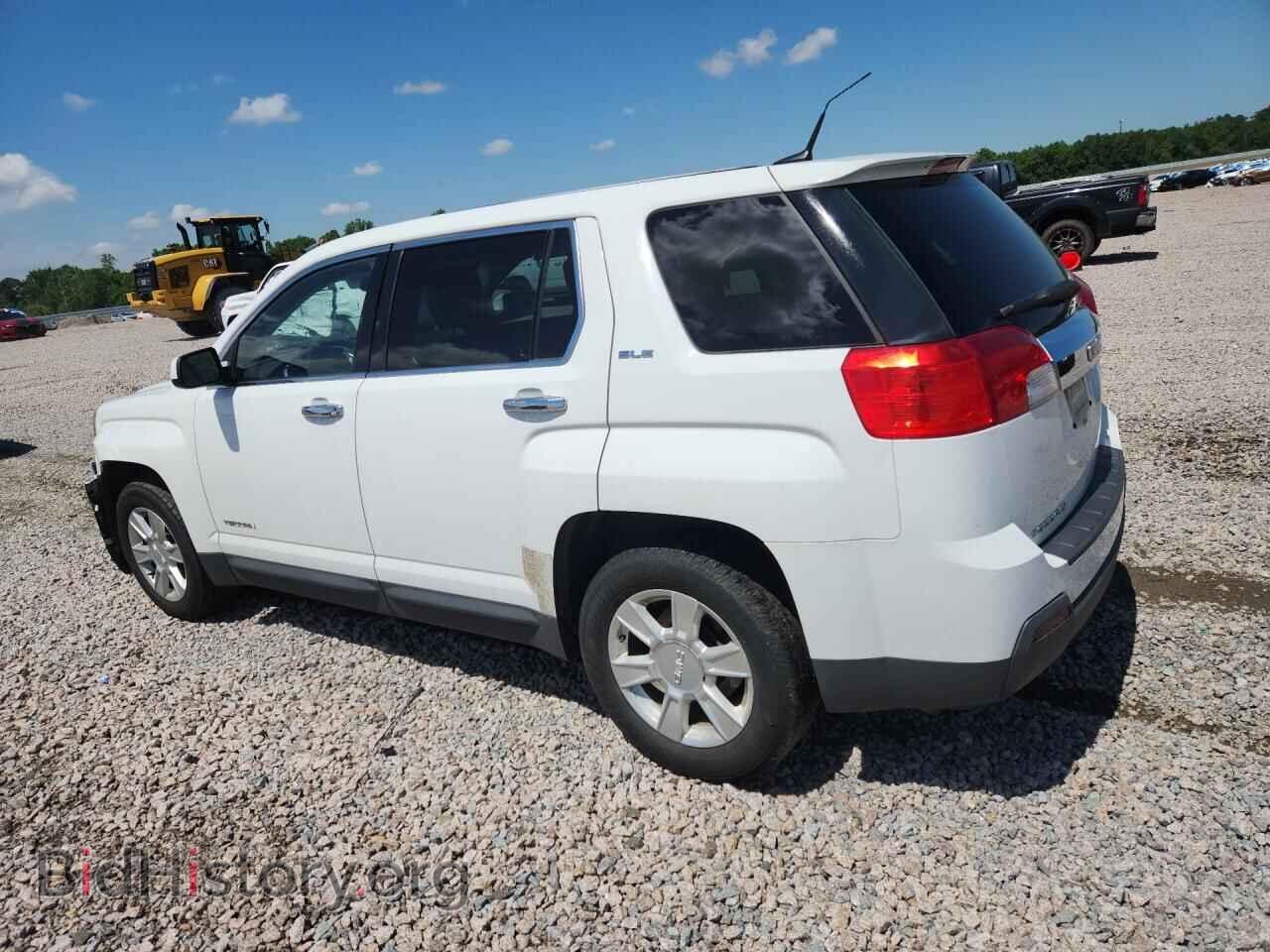 2011 GMC TERRAIN - VIN: 2CTALMEC0B6283472 - Photo 2