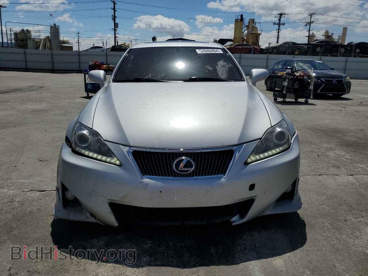 2011 LEXUS IS - VIN: JTHBF5C25B5152829 - Photo 5