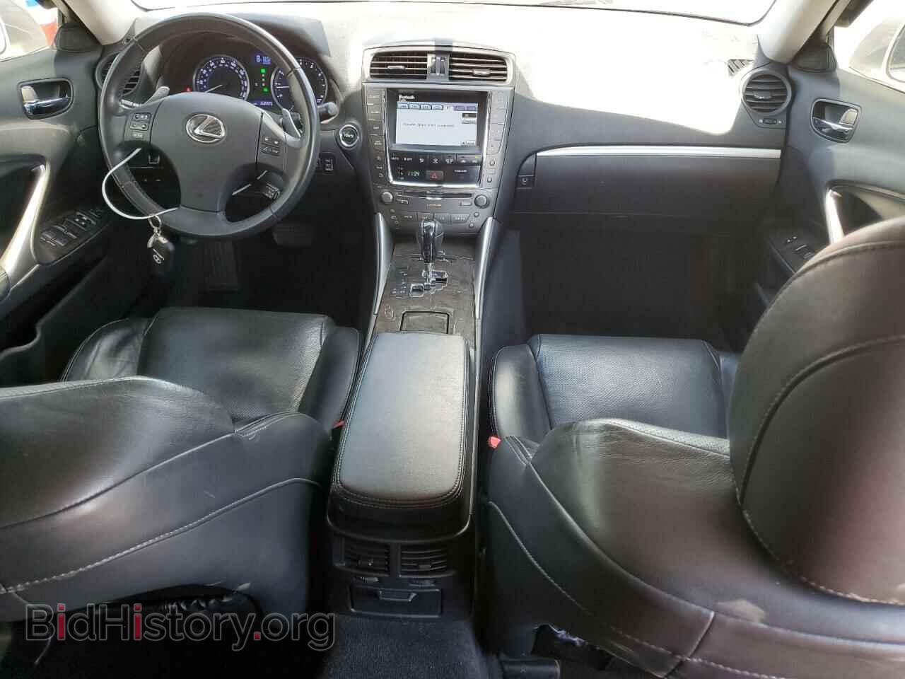 2011 LEXUS IS - VIN: JTHBF5C25B5152829 - Photo 8