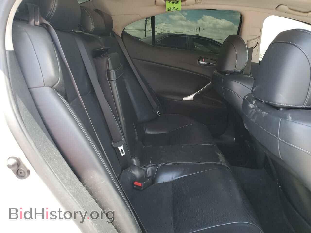 2011 LEXUS IS - VIN: JTHBF5C25B5152829 - Photo 10