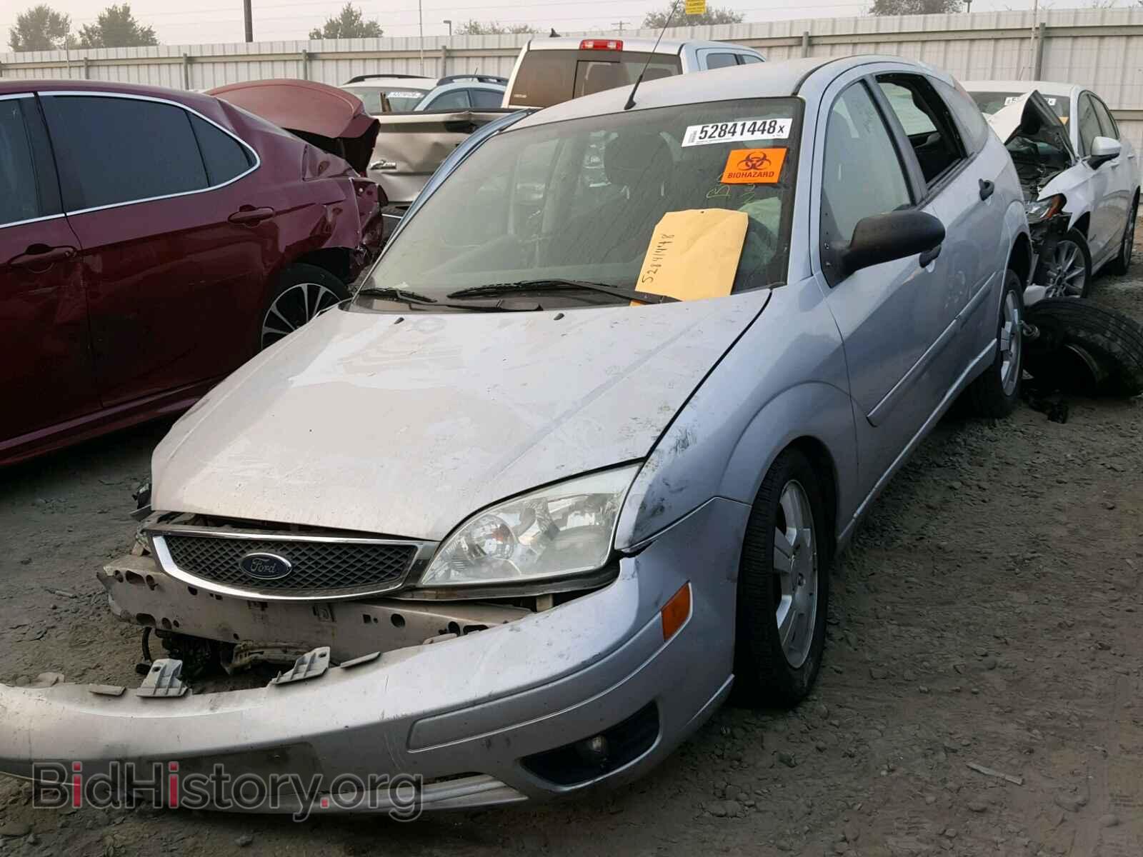 2006 FORD FOCUS - VIN: 1FAFP37N26W158103 - Фото 2