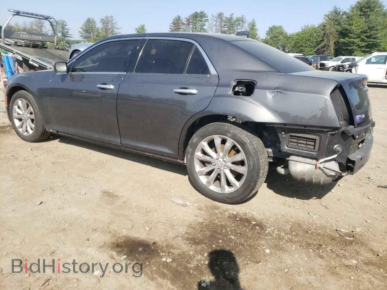 2015 CHRYSLER 300 - VIN: 2C3CCAKG0FH868383 - Фото 2