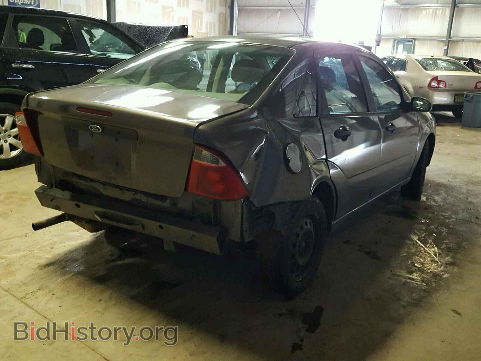 2005 FORD FOCUS - VIN: 1FAFP34N55W263513 - Фото 4