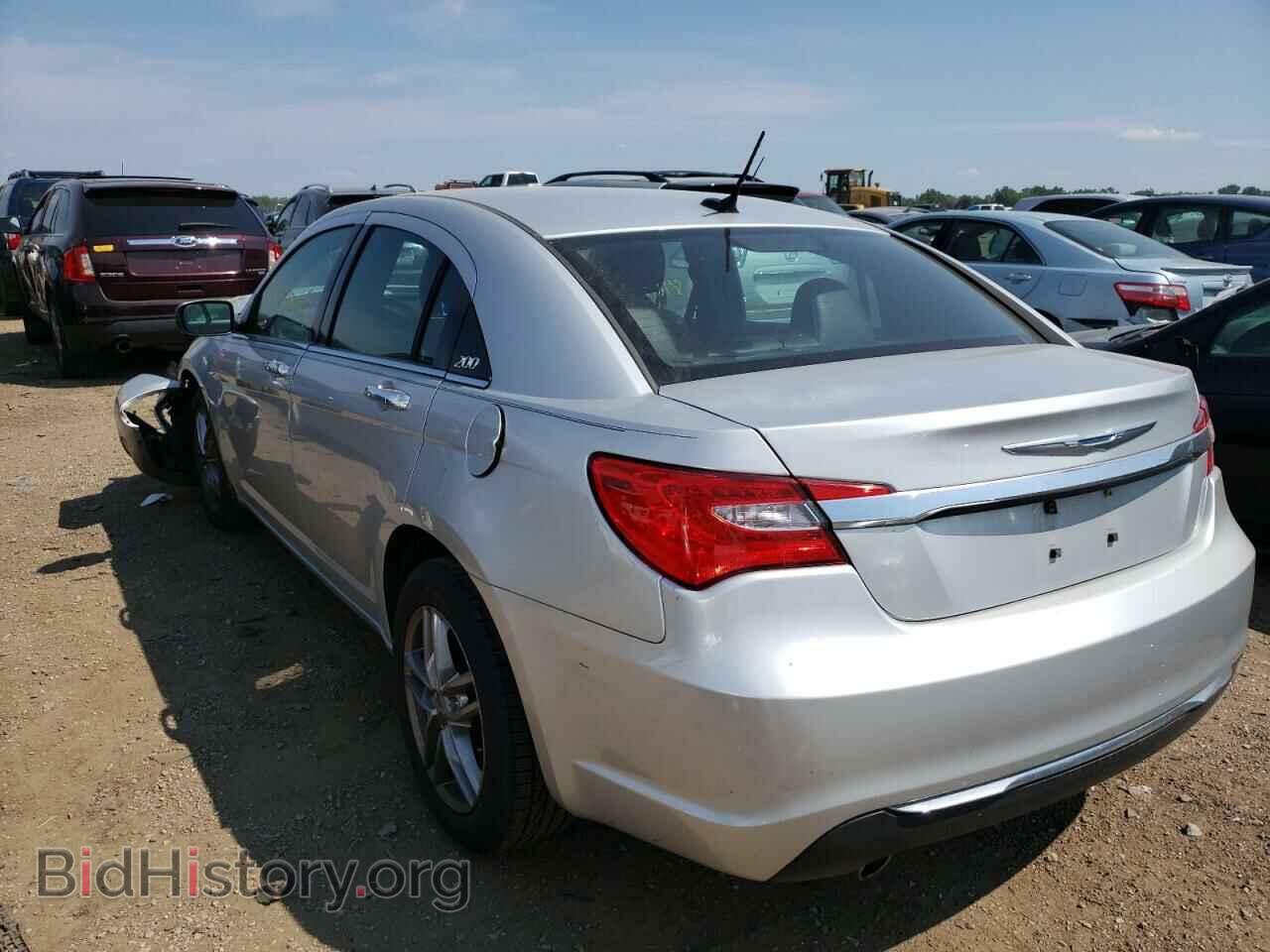 2012 CHRYSLER 200 - VIN: 1C3CCBCG0CN219223 - Фото 3