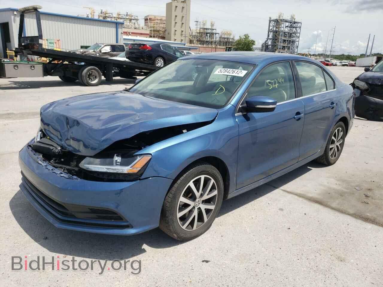 2017 VOLKSWAGEN JETTA - VIN: 3VWDB7AJ2HM356306 - Фото 2