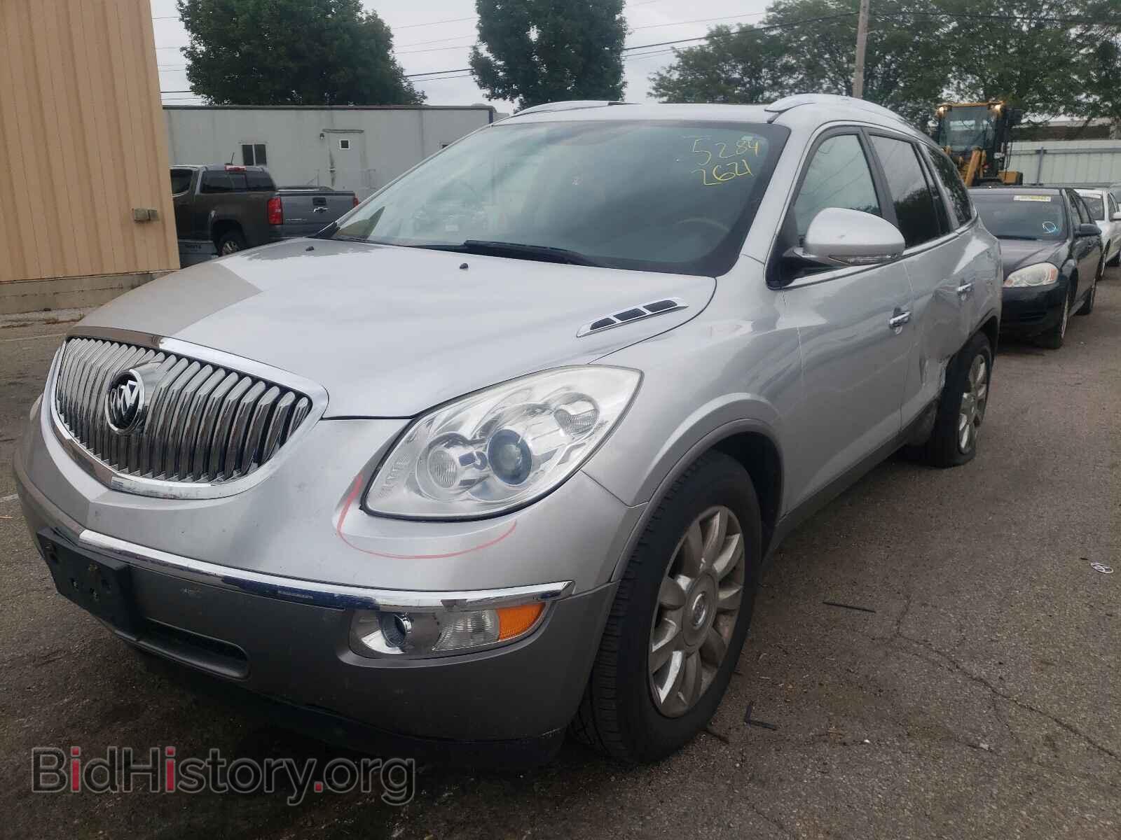 2011 BUICK ENCLAVE - VIN: 5GAKVCED2BJ335752 - Фото 2