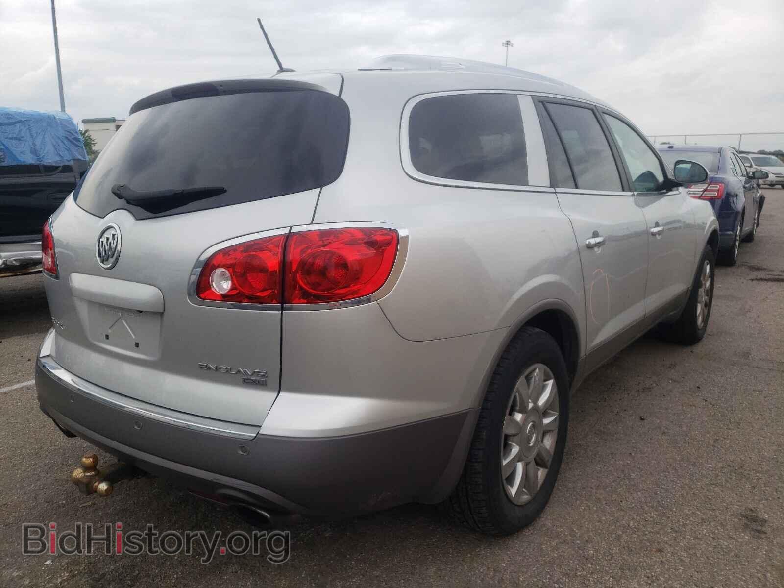 2011 BUICK ENCLAVE - VIN: 5GAKVCED2BJ335752 - Фото 4