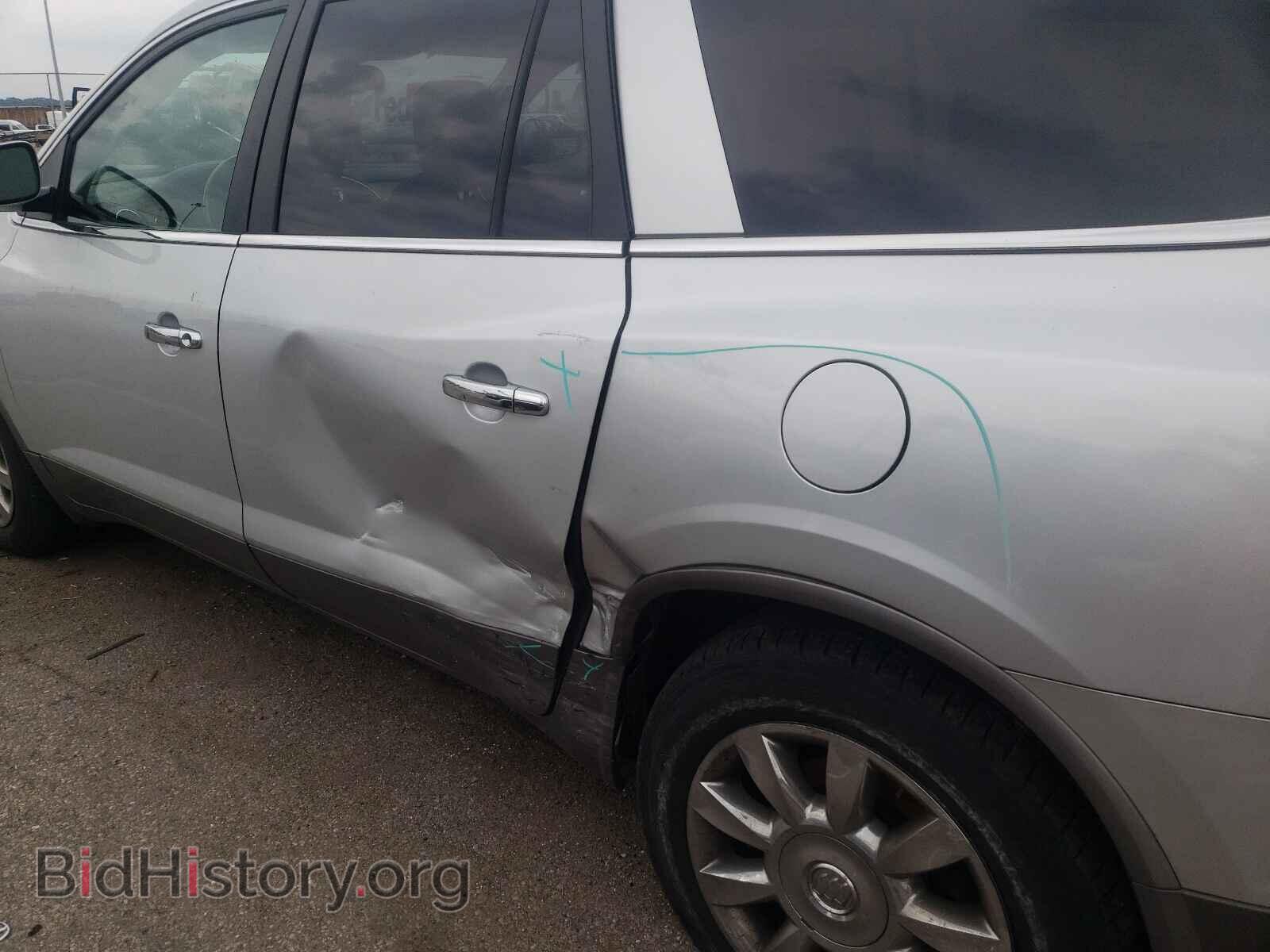 2011 BUICK ENCLAVE - VIN: 5GAKVCED2BJ335752 - Фото 9