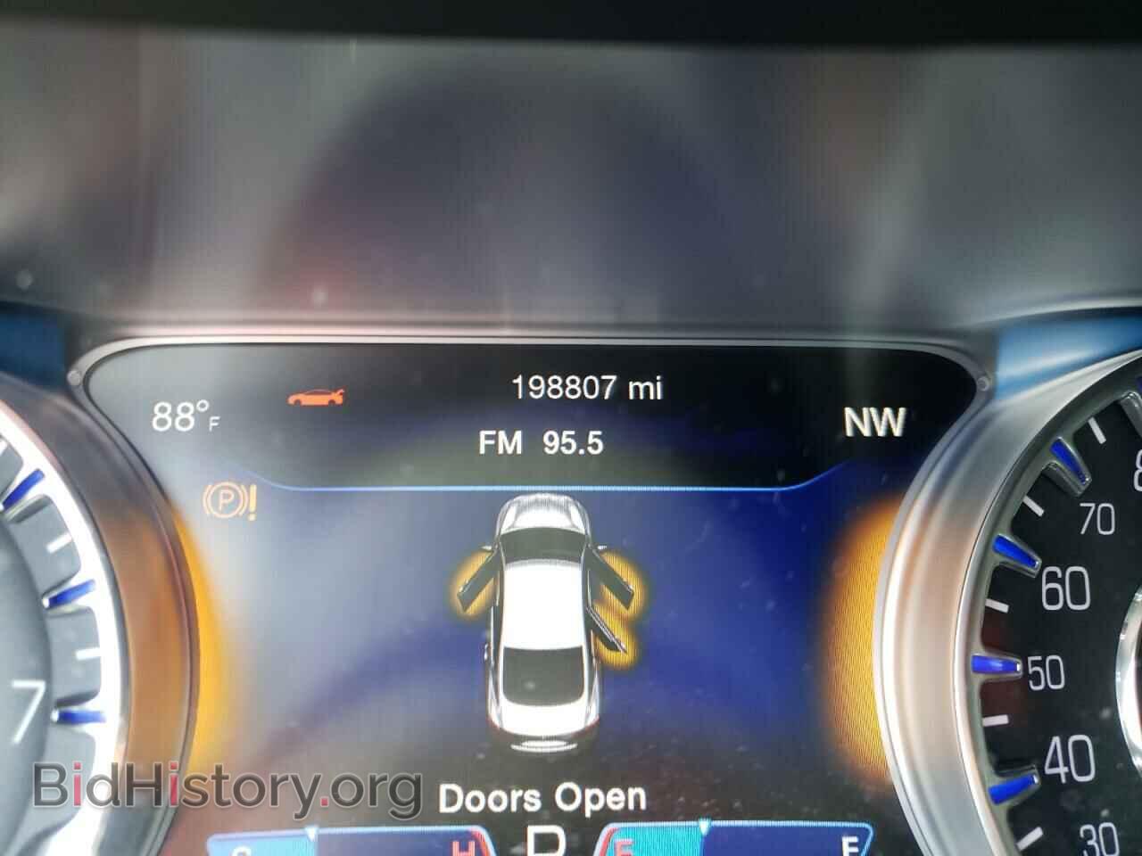 2015 CHRYSLER 200 - VIN: 1C3CCCCBXFN593790 - Фото 8