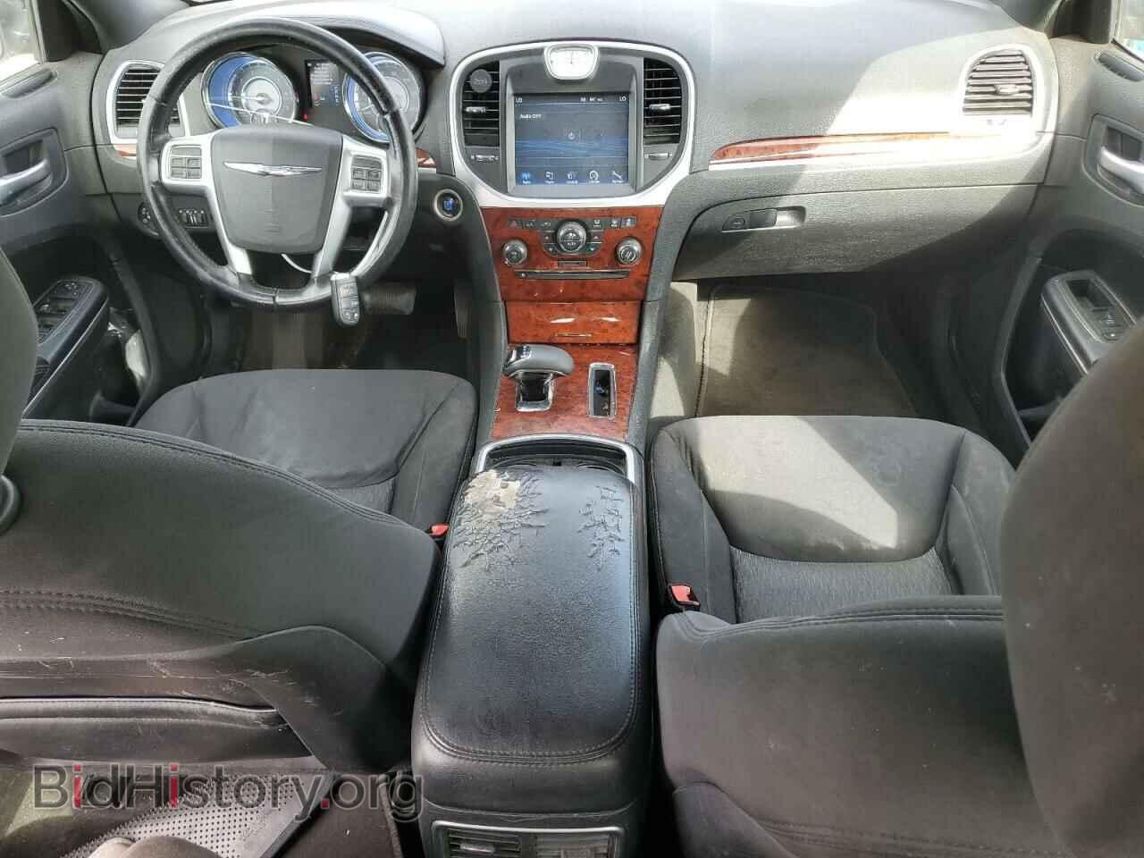 2012 CHRYSLER 300 - VIN: 2C3CCAAG2CH237888 - Фото 8