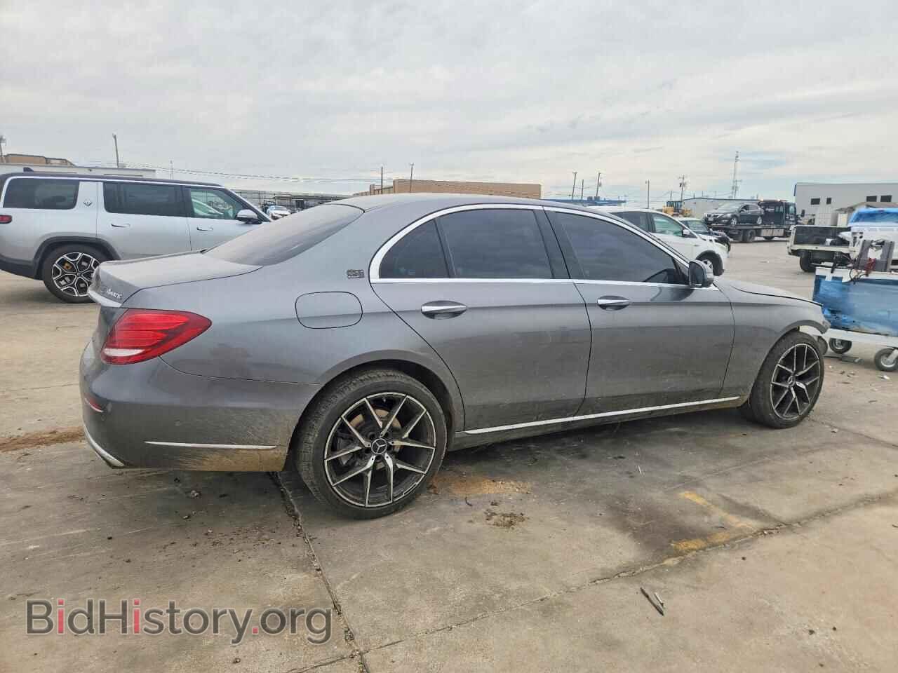 2017 MERCEDES-BENZ E-CLASS - VIN: WDDZF4KB5HA128421 - Фото 3