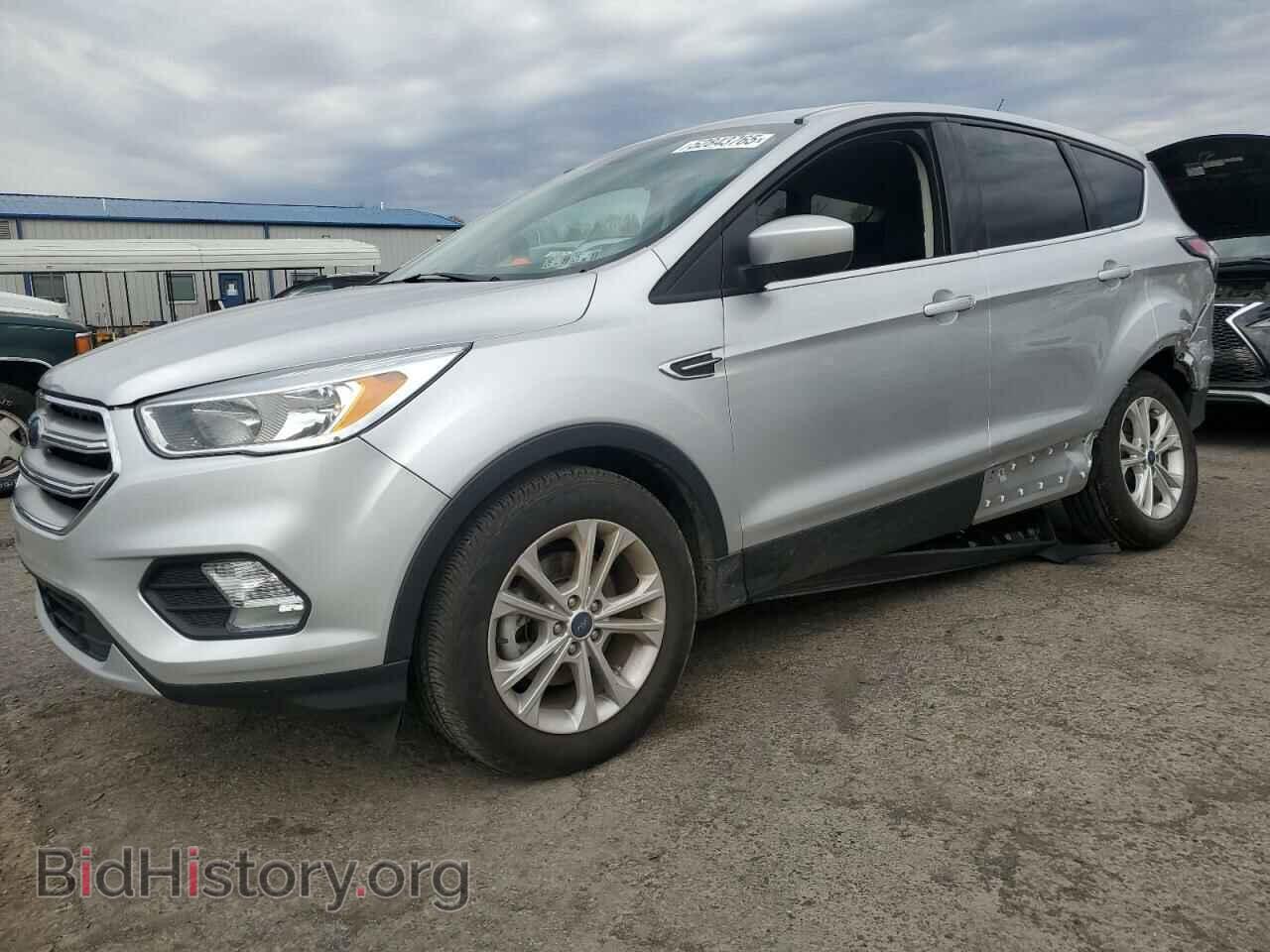 Фотография 1FMCU0GD0HUC42054 - FORD ESCAPE 2017