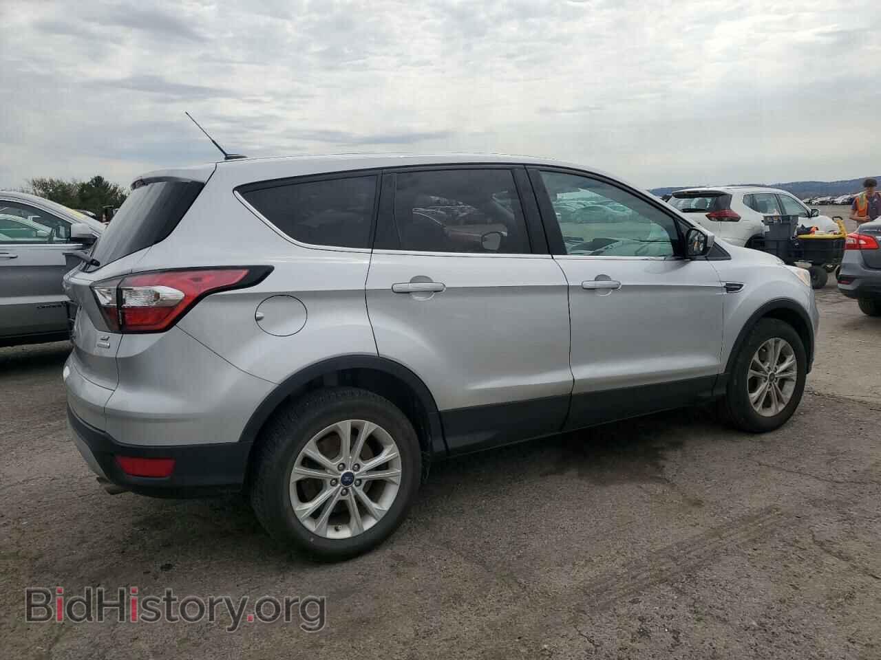 2017 FORD ESCAPE - VIN: 1FMCU0GD0HUC42054 - Фото 3
