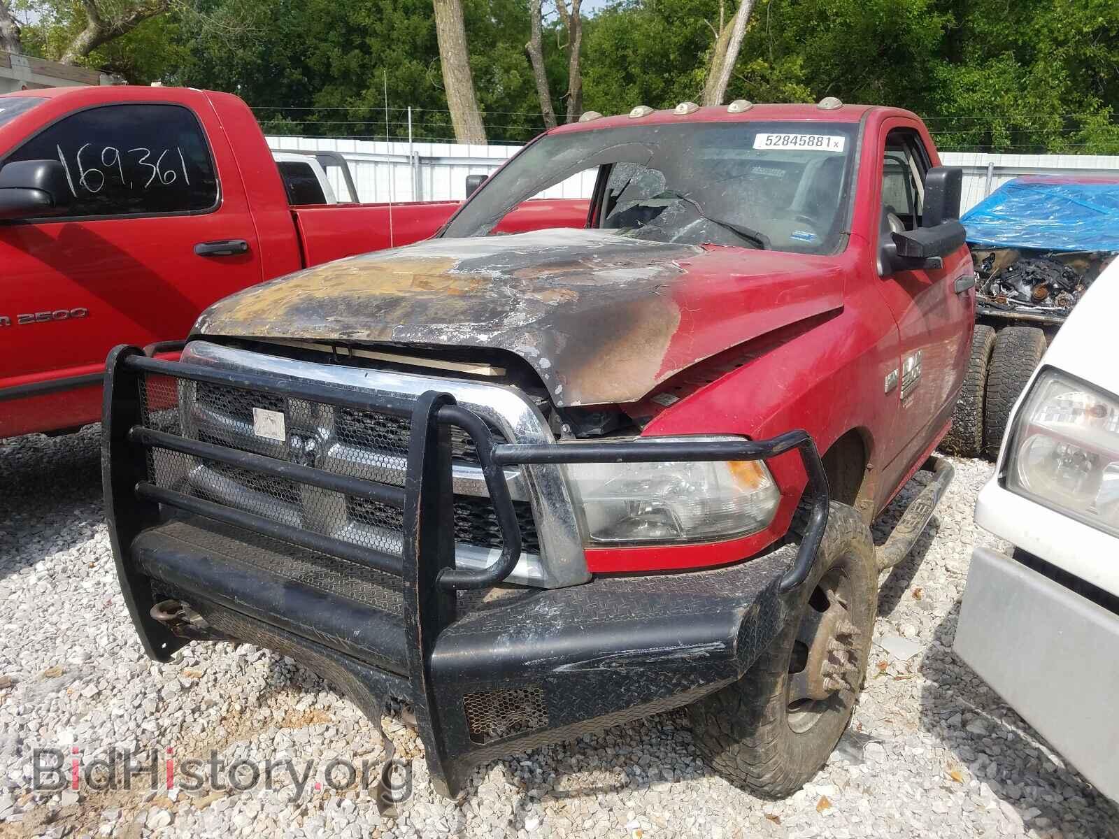 2013 RAM 3500 - VIN: 3C7WRTAT6DG563505 - Photo 2