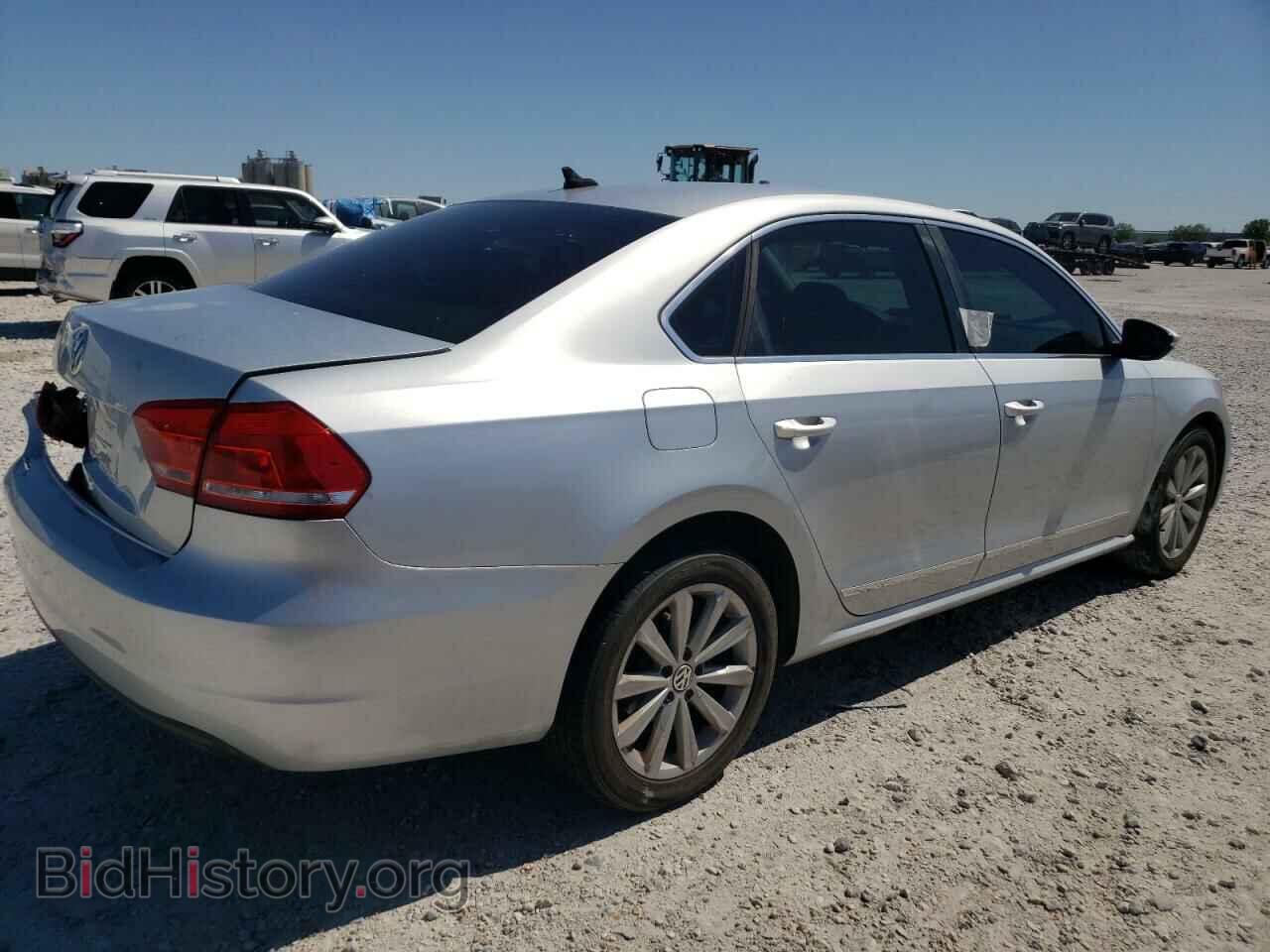 2012 VOLKSWAGEN PASSAT - VIN: 1VWCH7A31CC023522 - Фото 3