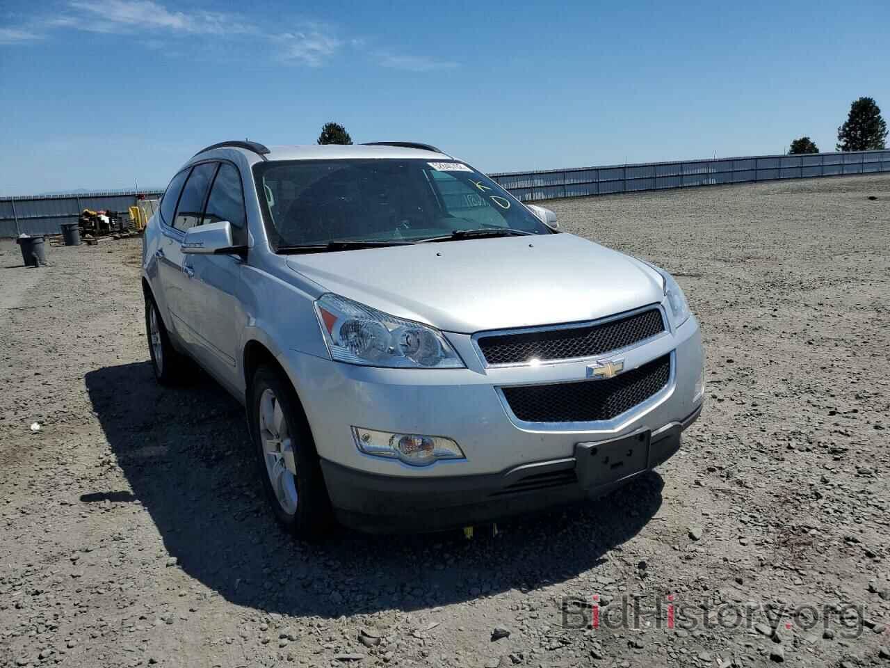 Photo 1GNKVLED0CJ183963 - CHEVROLET TRAVERSE 2012