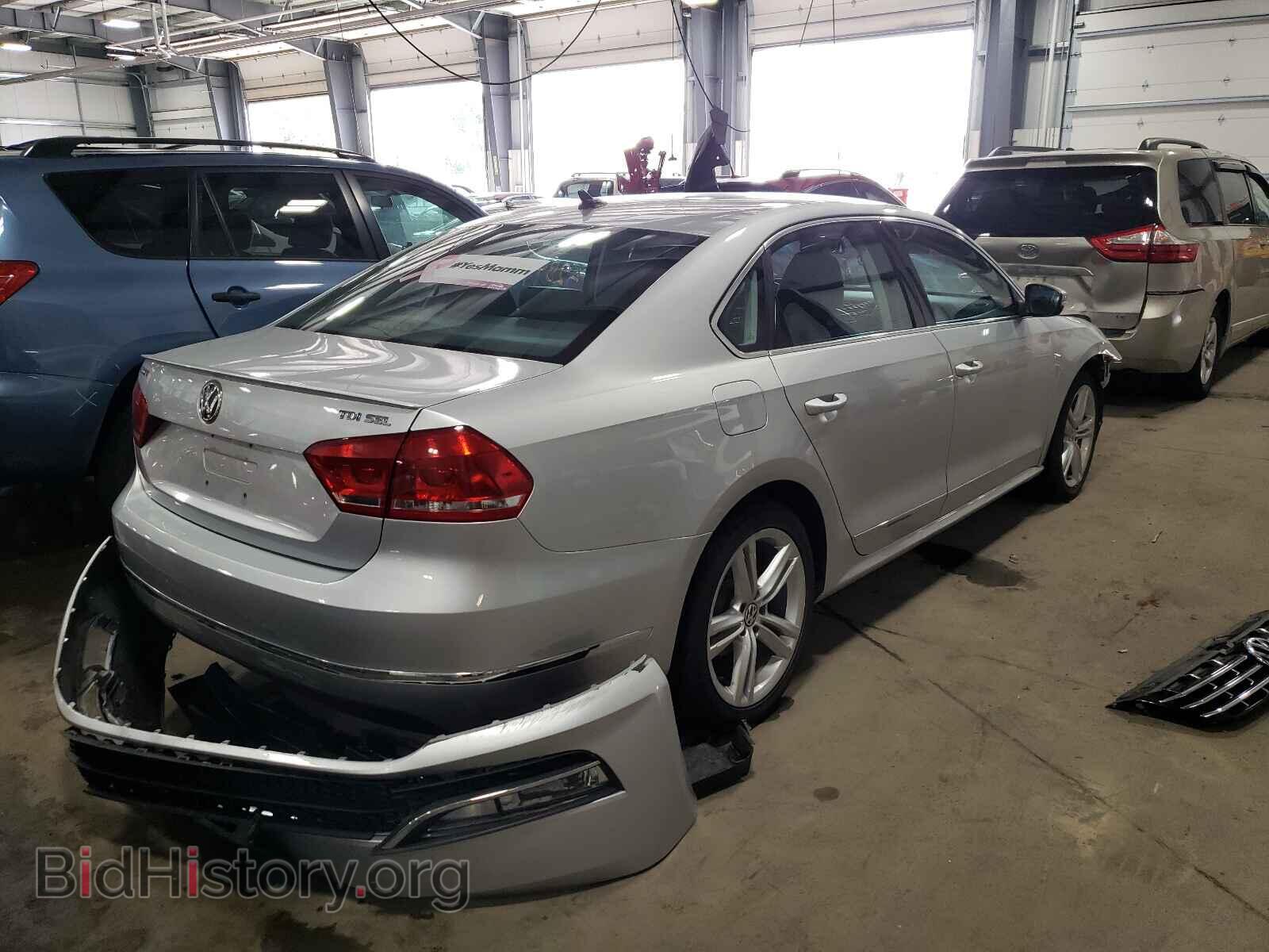 2015 VOLKSWAGEN PASSAT - VIN: 1VWCV7A36FC074902 - Фото 4