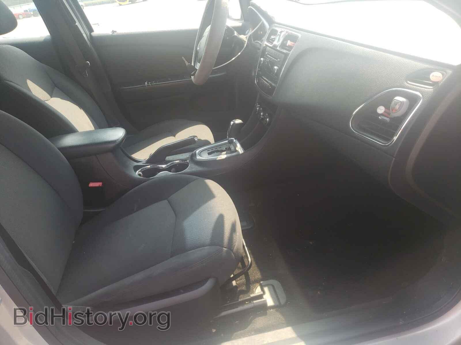 2012 CHRYSLER 200 - VIN: 1C3CCBBB4CN211552 - Фото 5
