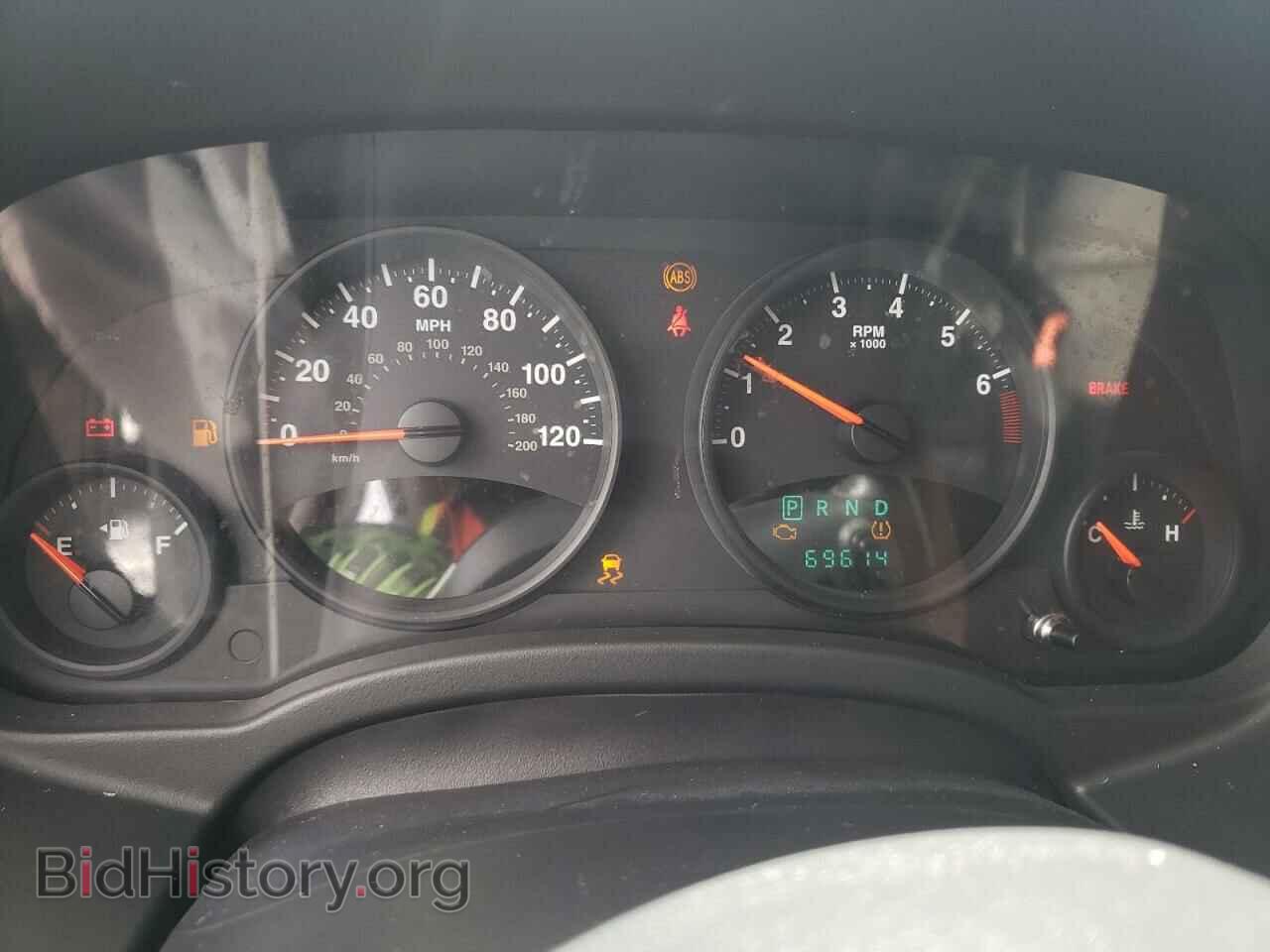 2012 JEEP COMPASS - VIN: 1C4NJCEB7CD558472 - Фото 8