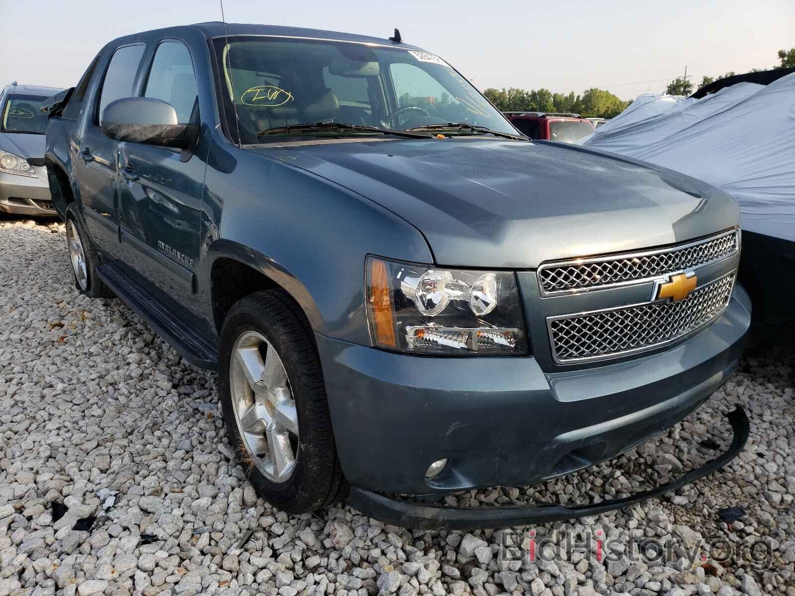 Фотография 3GNVKFE0XAG132764 - CHEVROLET AVALANCHE 2010