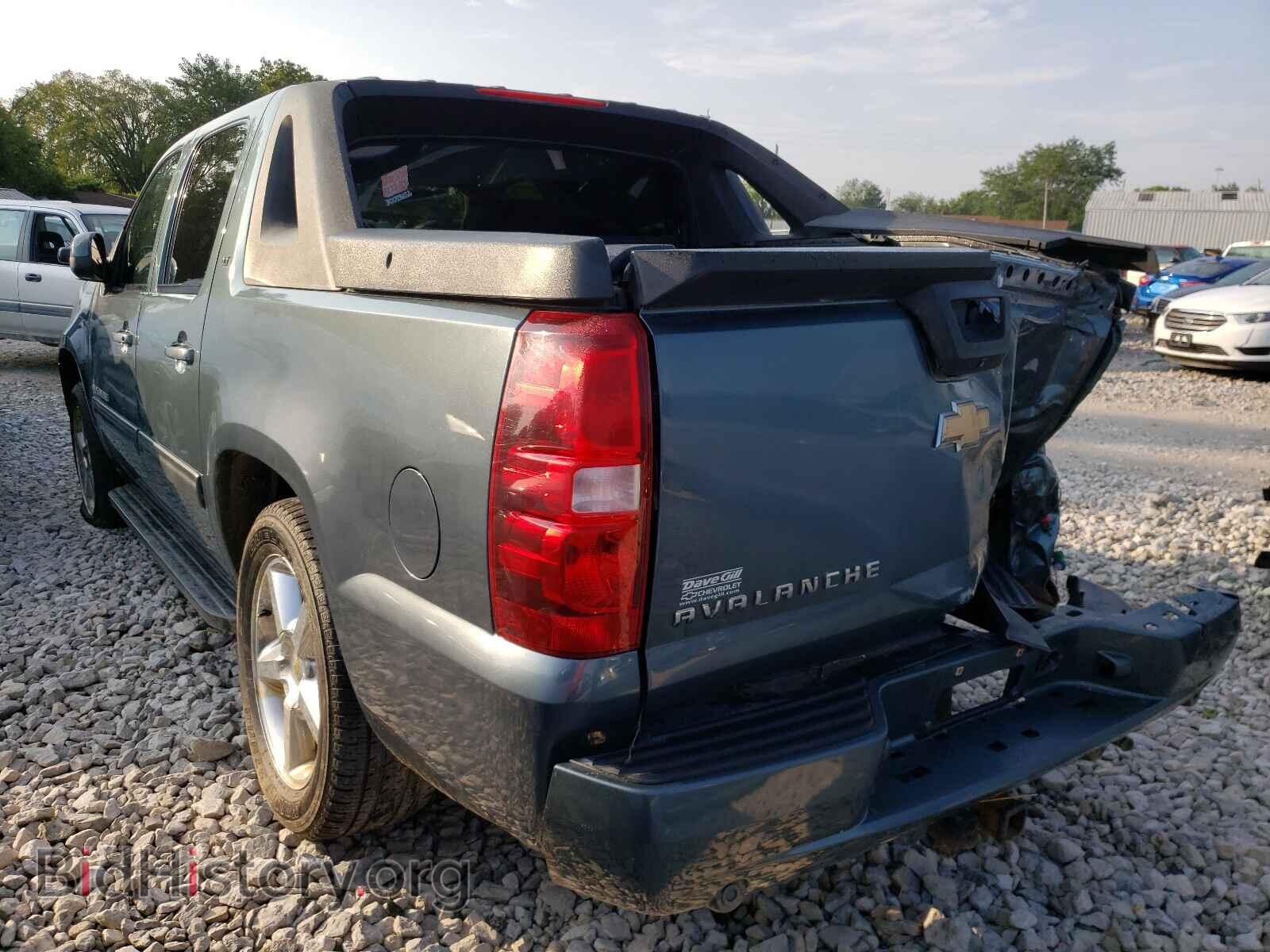 2010 CHEVROLET AVALANCHE - VIN: 3GNVKFE0XAG132764 - Фото 3