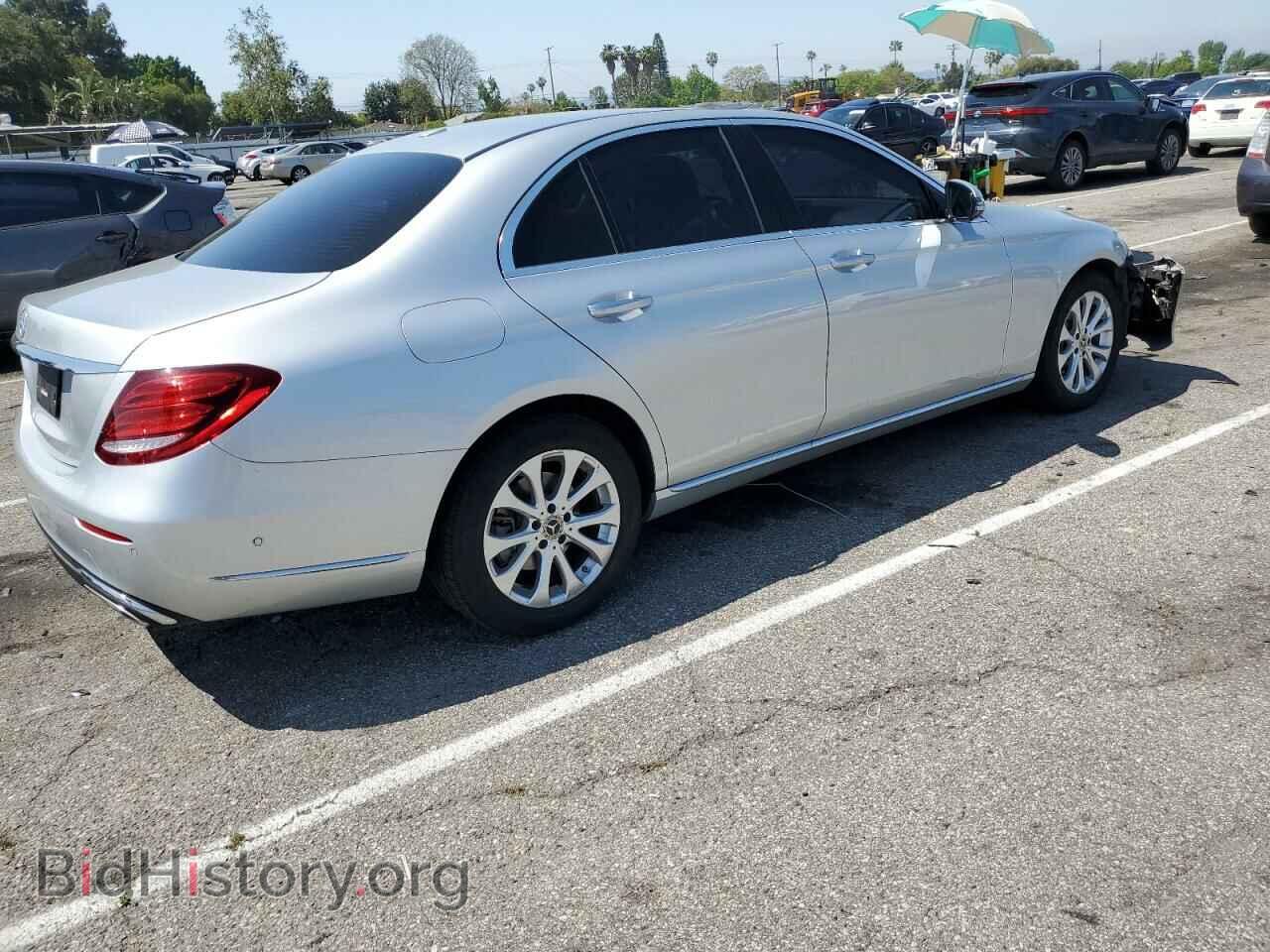 2018 MERCEDES-BENZ E-CLASS - VIN: WDDZF4JB9JA347227 - Фото 3