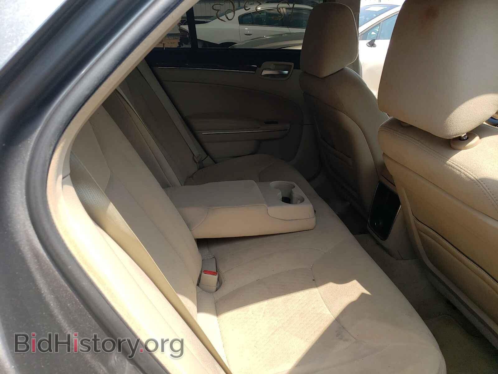 2012 CHRYSLER 300 - VIN: 2C3CCAAG9CH166365 - Фото 6