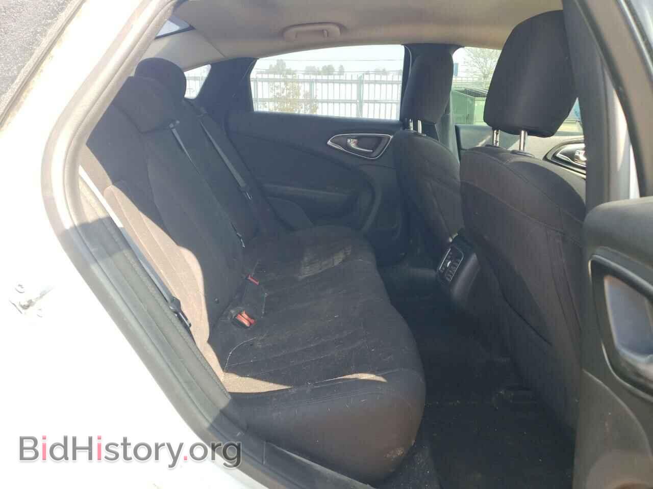 2015 CHRYSLER 200 - VIN: 1C3CCCAG9FN736713 - Фото 10
