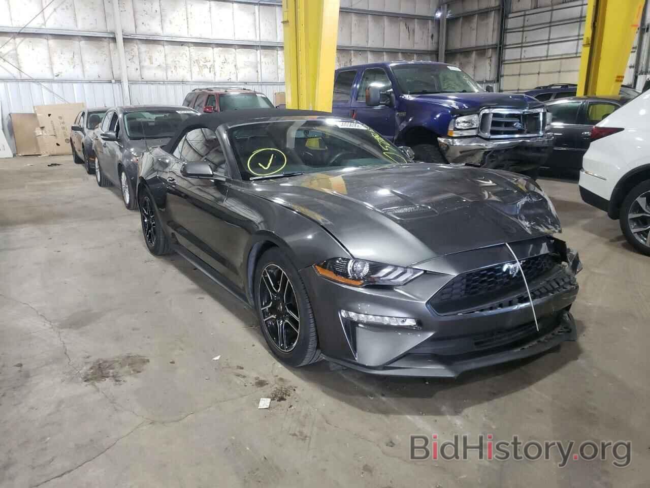 Photo 1FATP8UH7K5148679 - FORD MUSTANG 2019