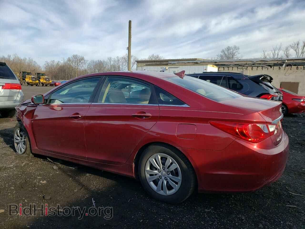 2011 HYUNDAI SONATA - VIN: 5NPEB4AC7BH061206 - Фото 2