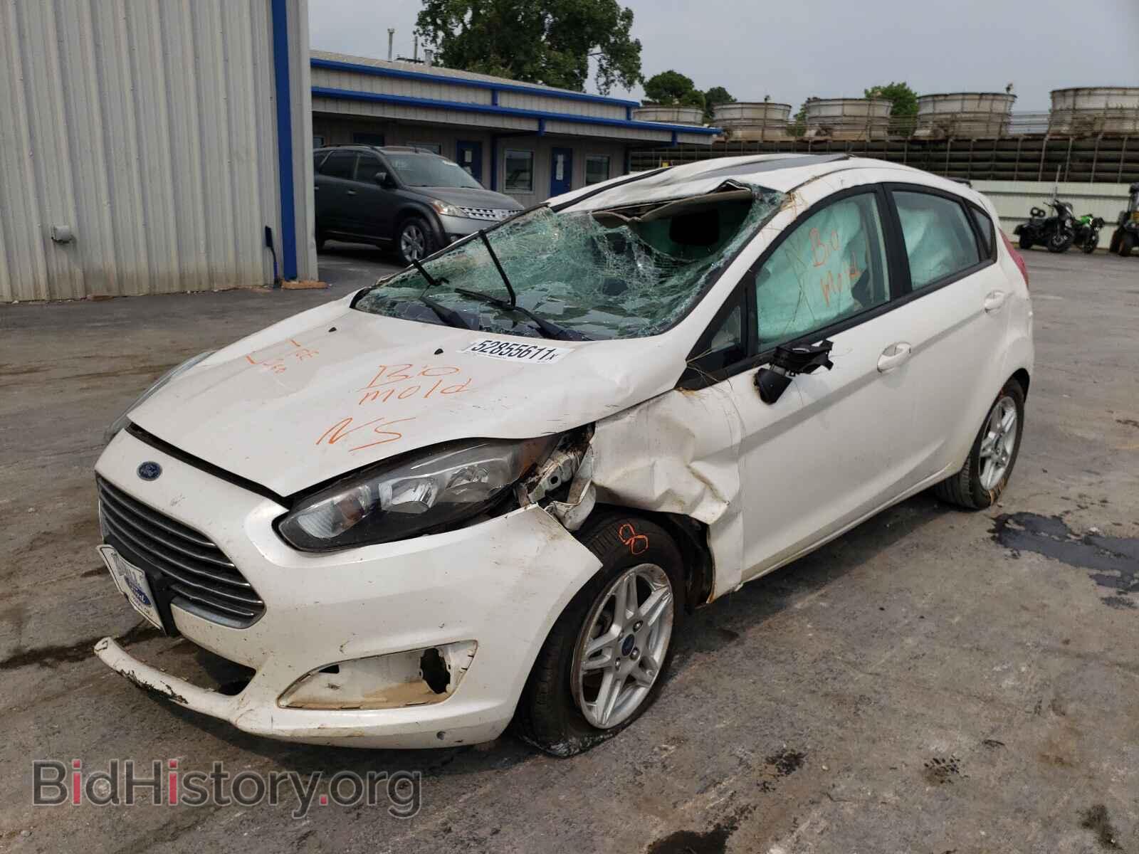 2017 FORD FIESTA - VIN: 3FADP4EJ9HM157823 - Фото 2