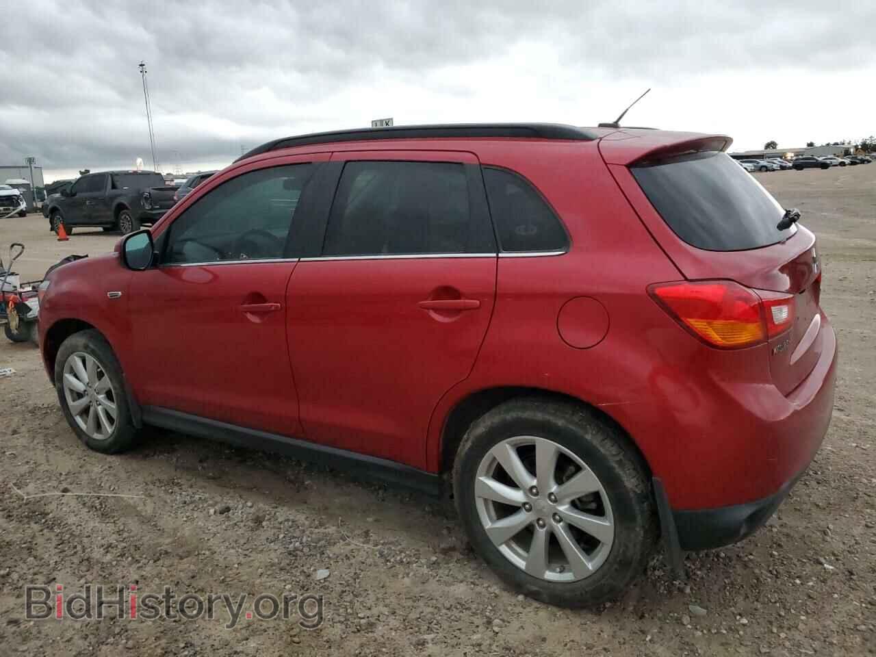 2015 MITSUBISHI OUTLANDER - VIN: 4A4AP4AW7FE044950 - Фото 2