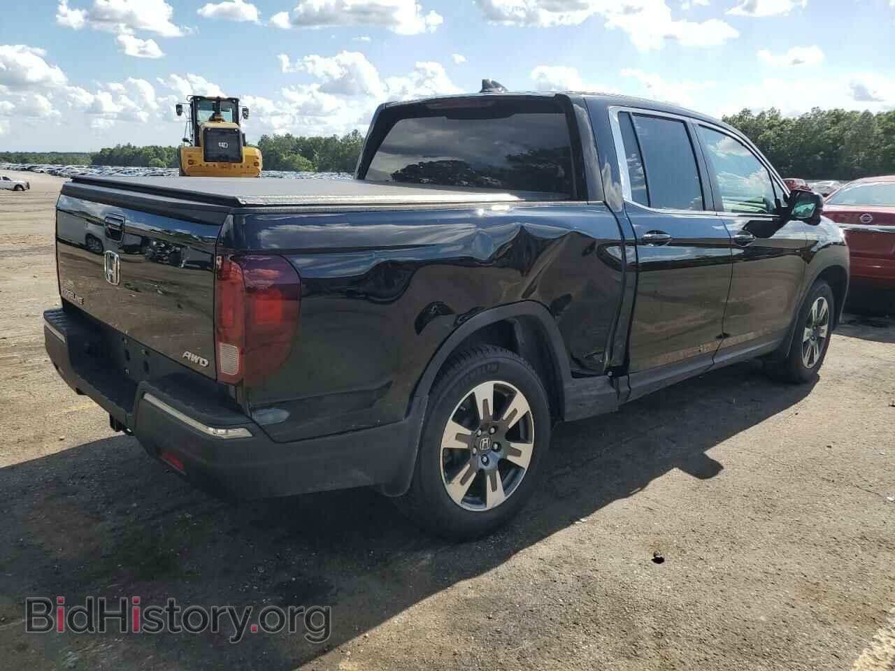 2017 HONDA RIDGELINE - VIN: 5FPYK3F62HB037503 - Фото 3