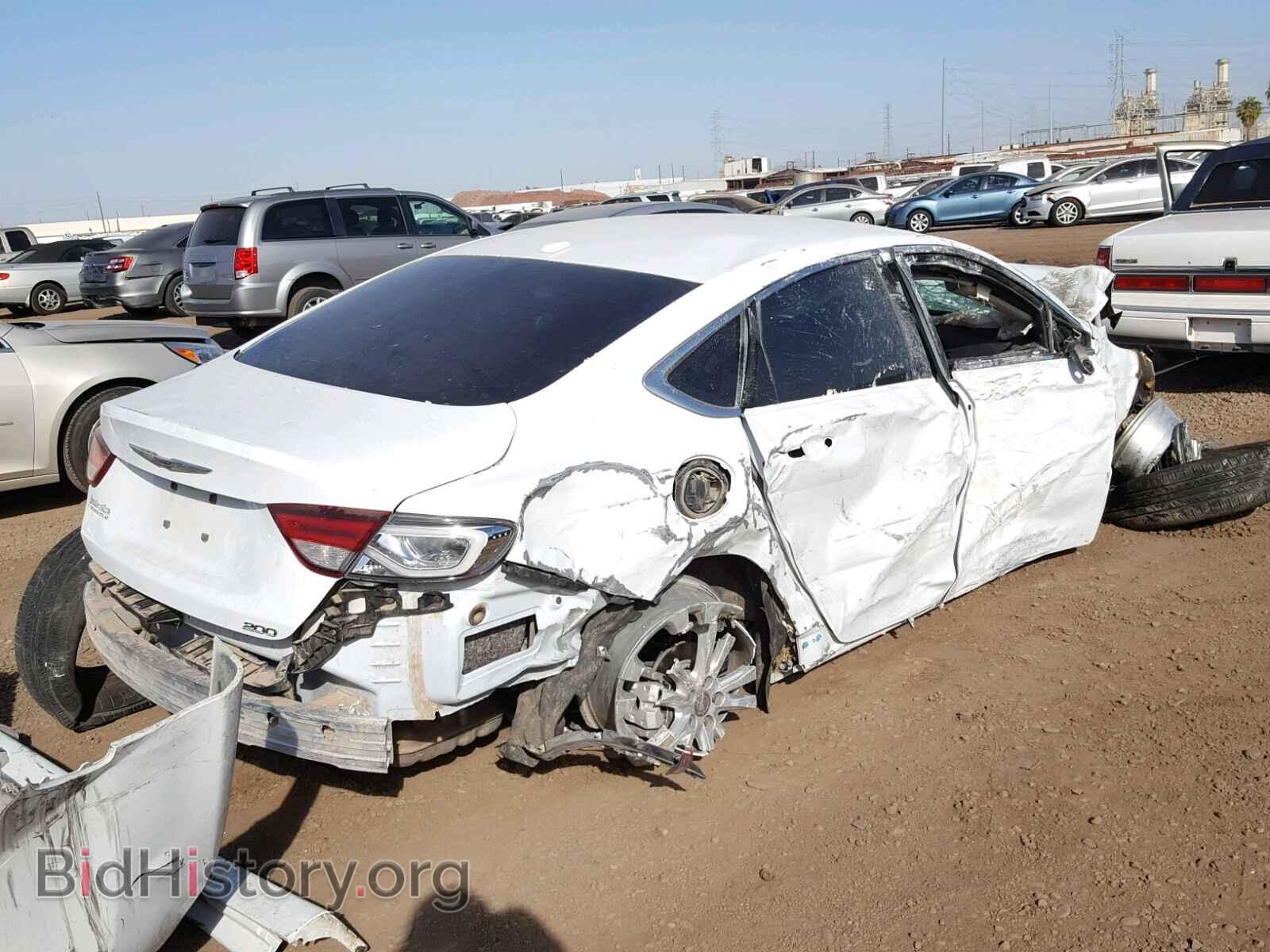 2016 CHRYSLER 200 - VIN: 1C3CCCAB5GN150046 - Фото 4