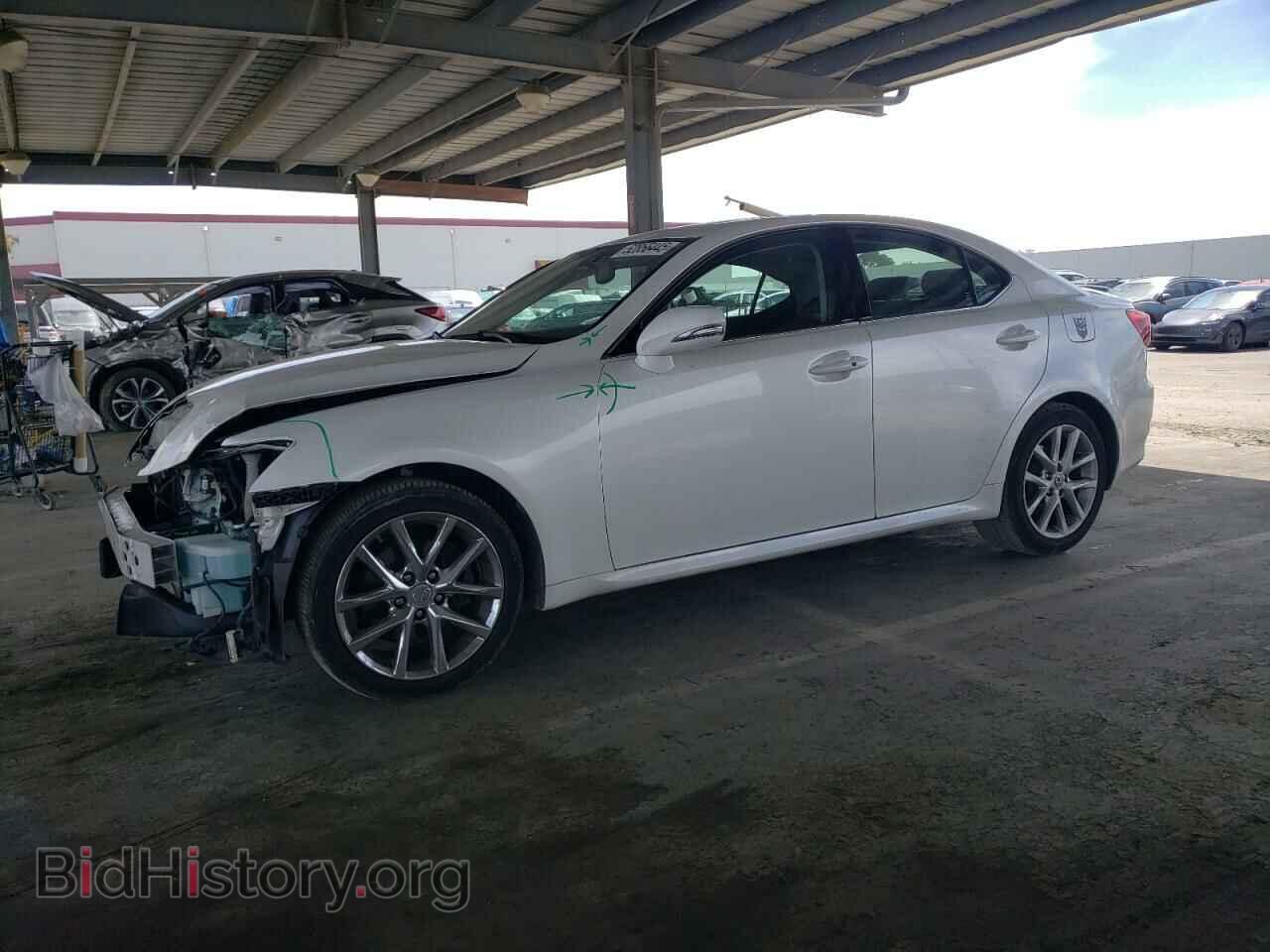 Photo JTHBF5C23B5152876 - LEXUS IS 2011