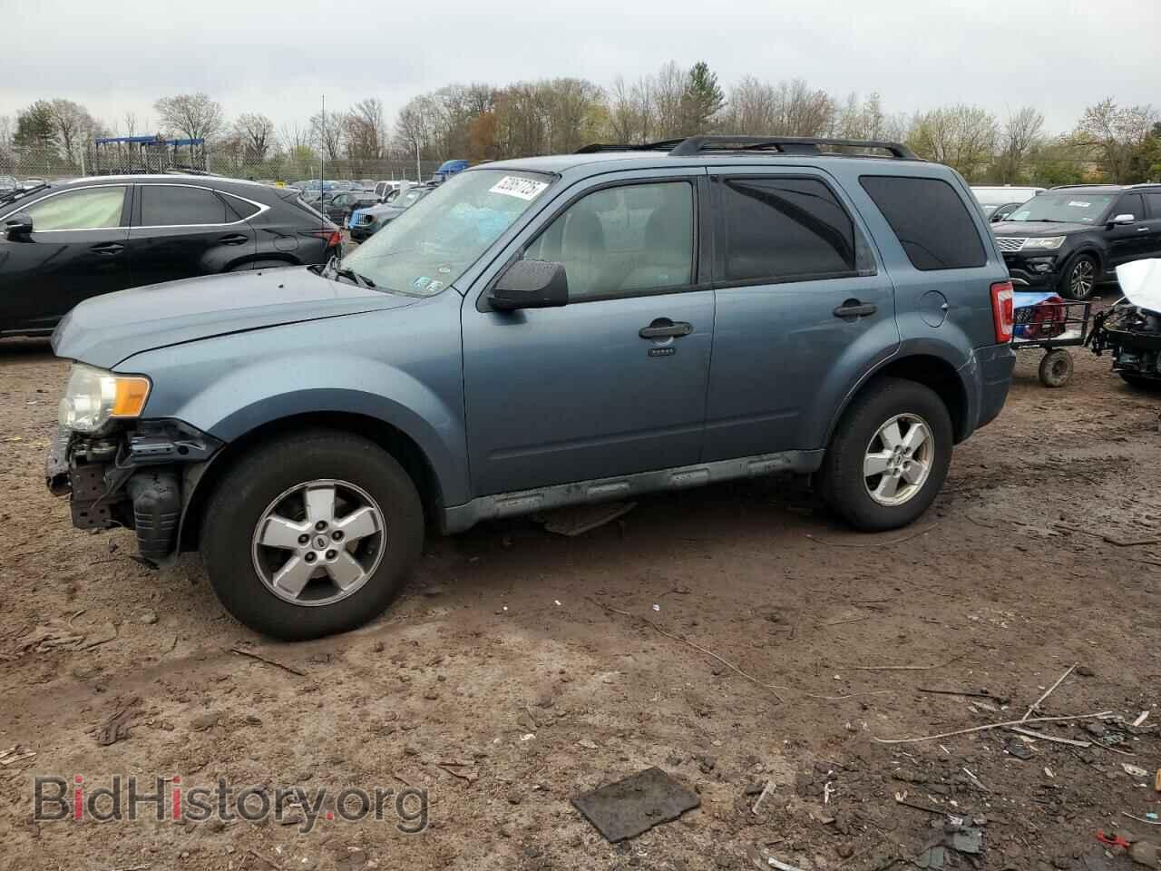 Photo 1FMCU0D74AKD01784 - FORD ESCAPE 2010