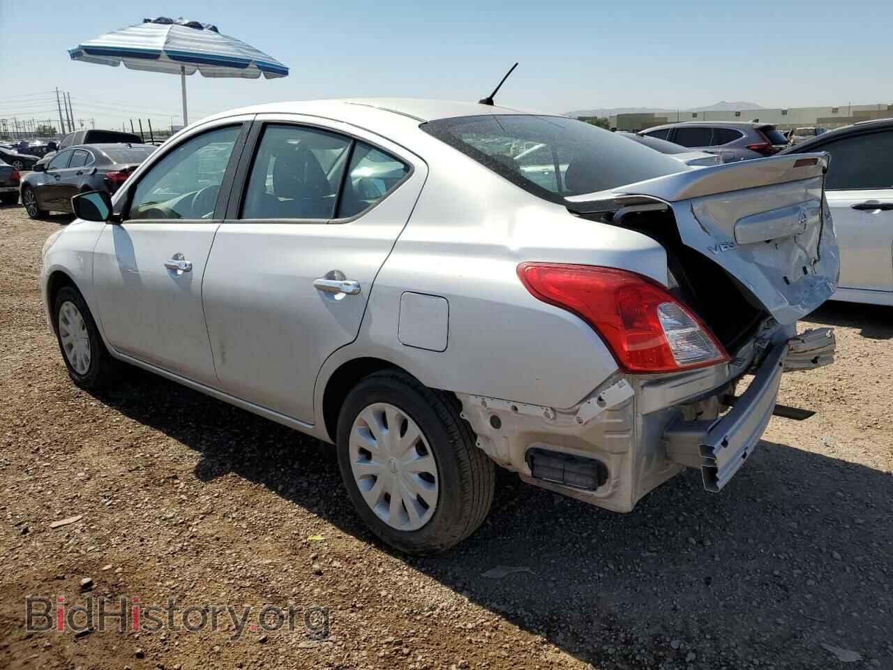2019 NISSAN VERSA - VIN: 3N1CN7AP3KL872636 - Фото 2