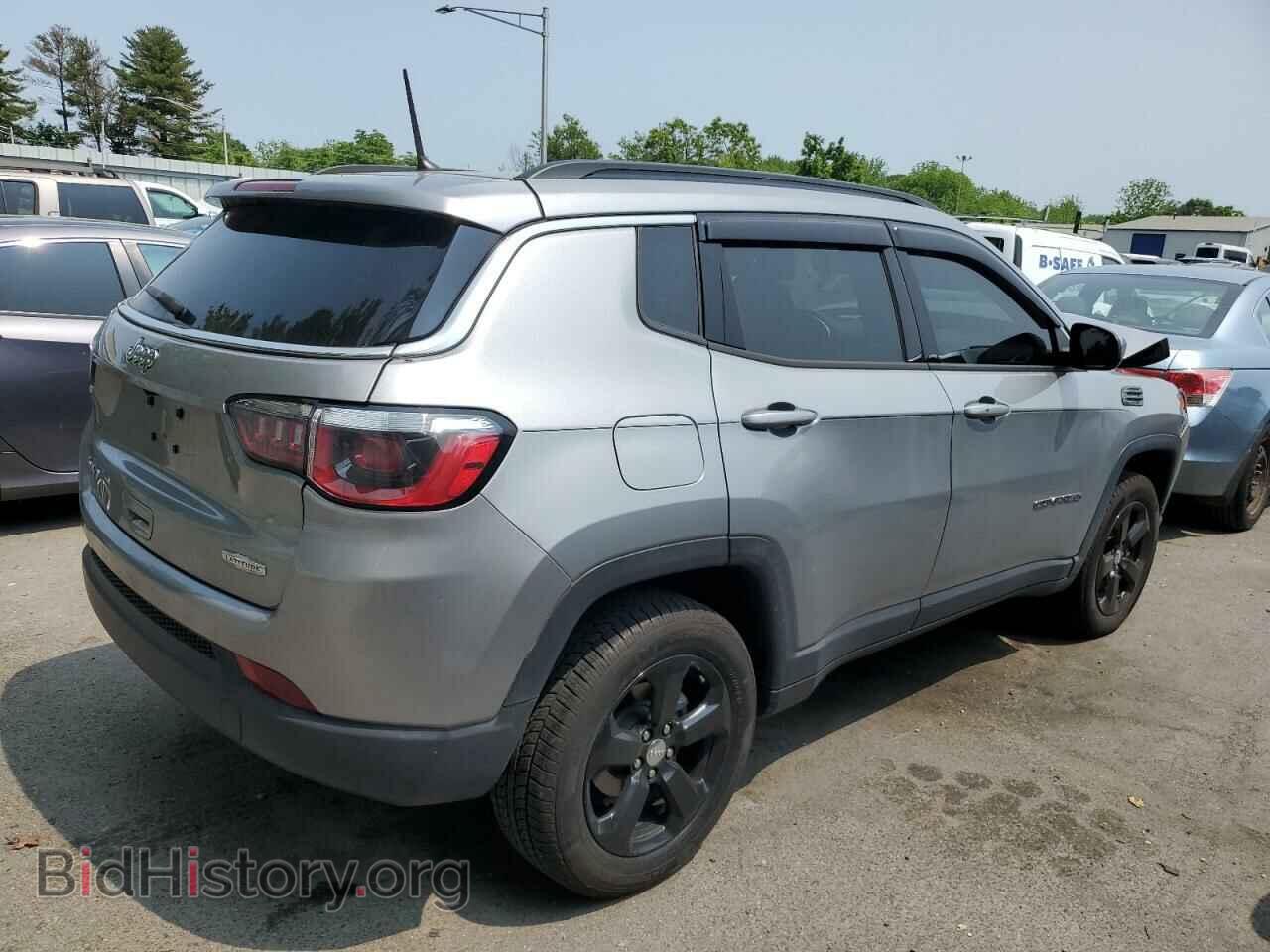 2018 JEEP COMPASS - VIN: 3C4NJDBB3JT254671 - Фото 3