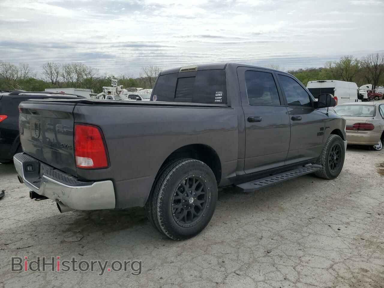 2017 RAM 1500 - VIN: 3C6RR7LT8HG594301 - Photo 3