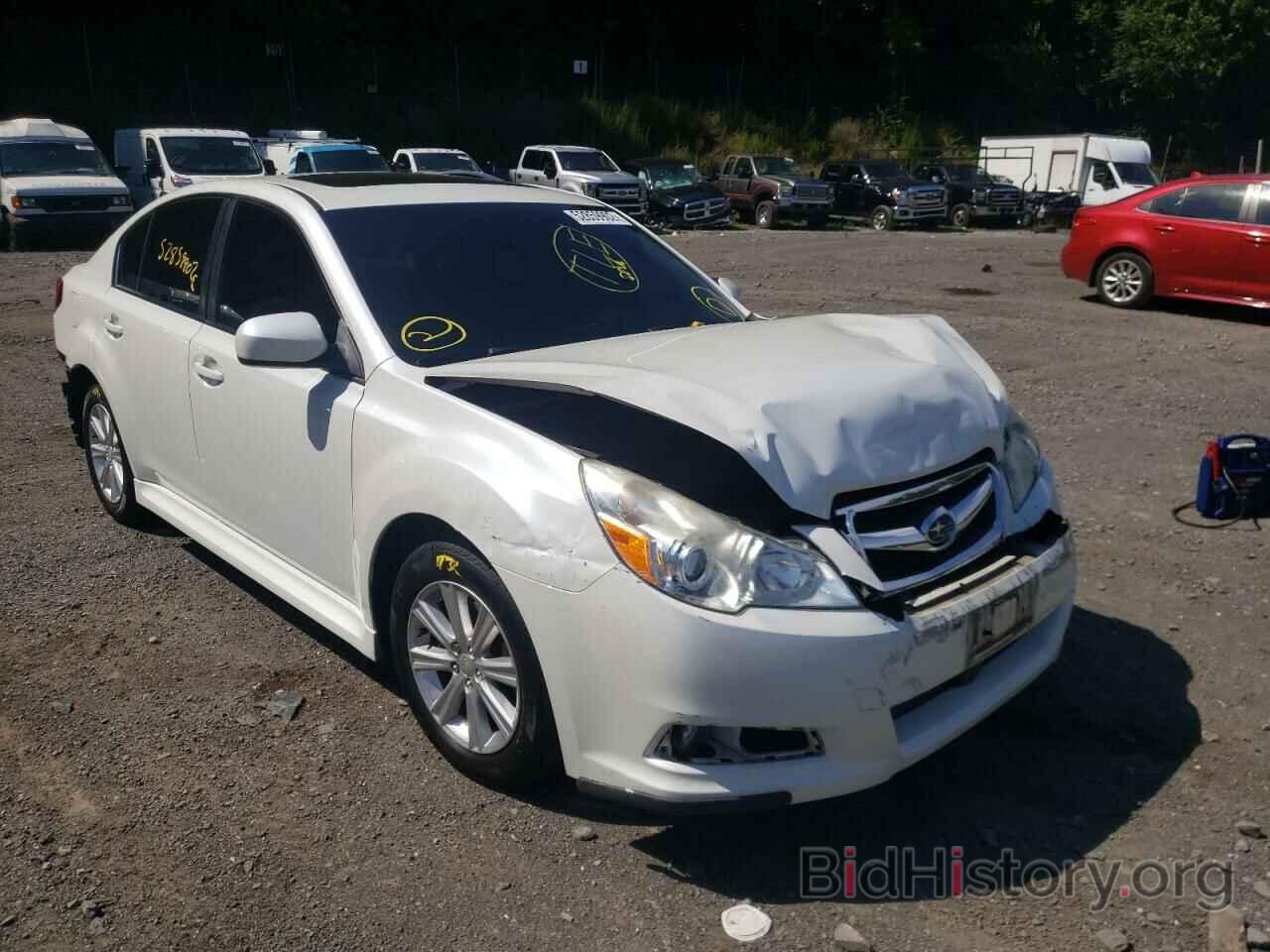 Photo 4S3BMBG63B3260719 - SUBARU LEGACY 2011