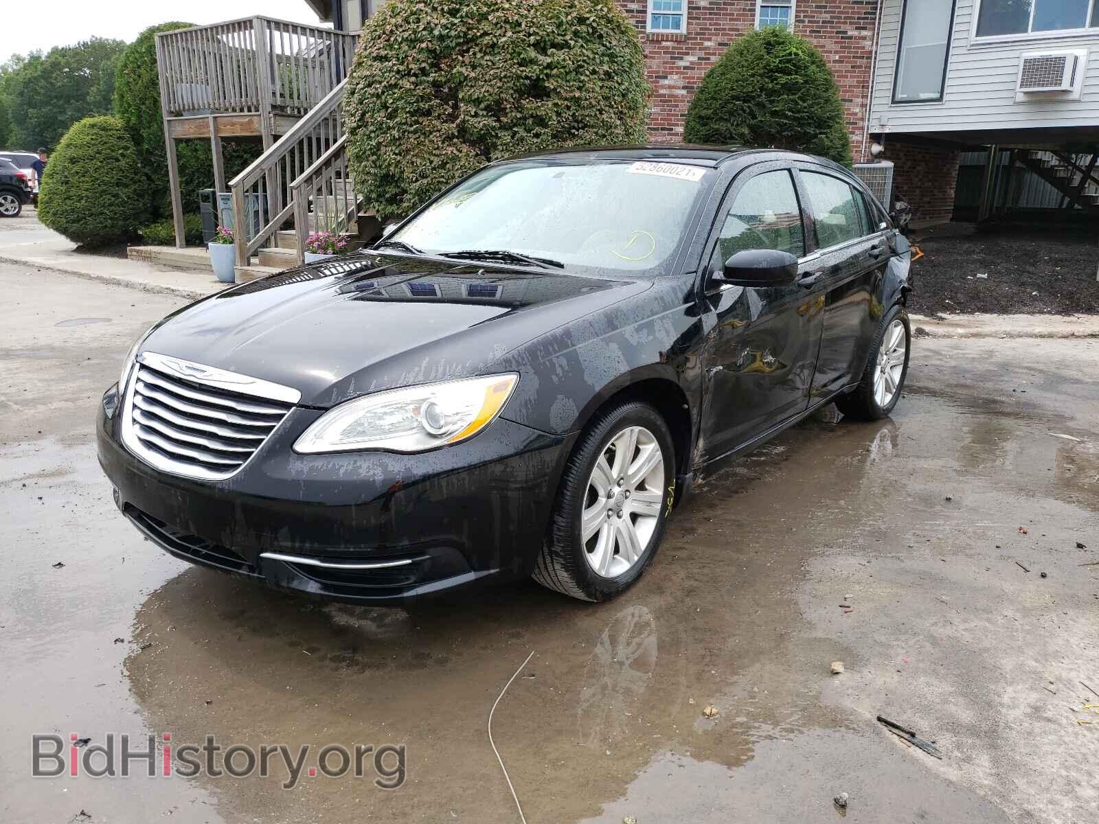 2013 CHRYSLER 200 - VIN: 1C3CCBBB4DN651630 - Photo 2