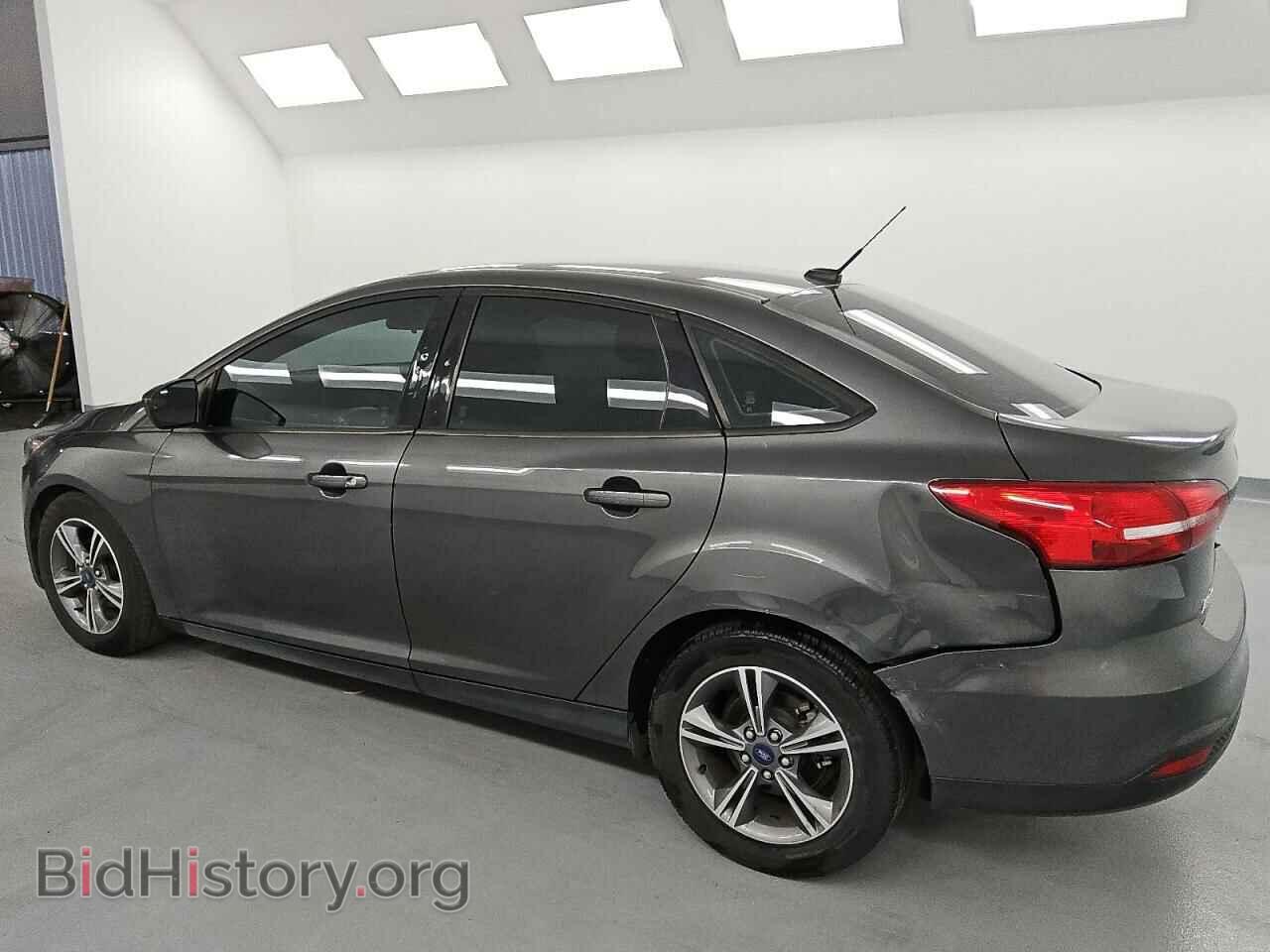 2018 FORD FOCUS - VIN: 1FADP3FE2JL270516 - Фото 2