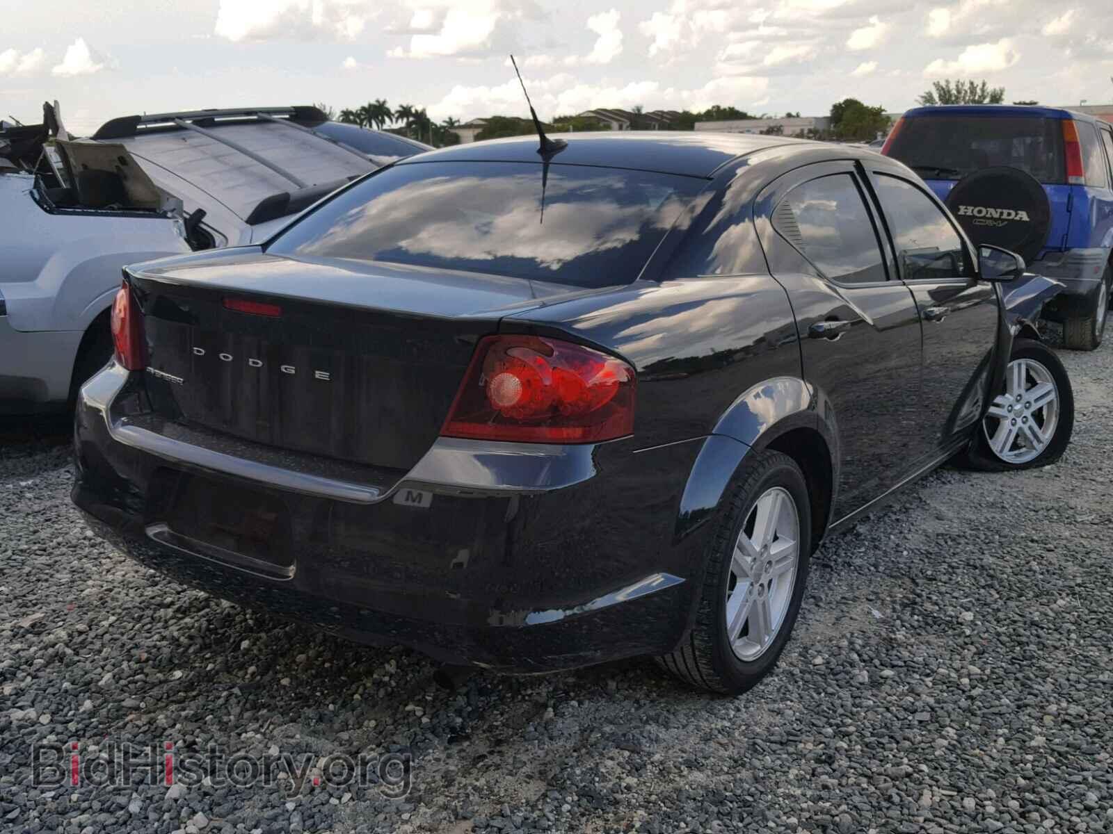 2011 DODGE AVENGER - VIN: 1B3BD1FB1BN501482 - Photo 4