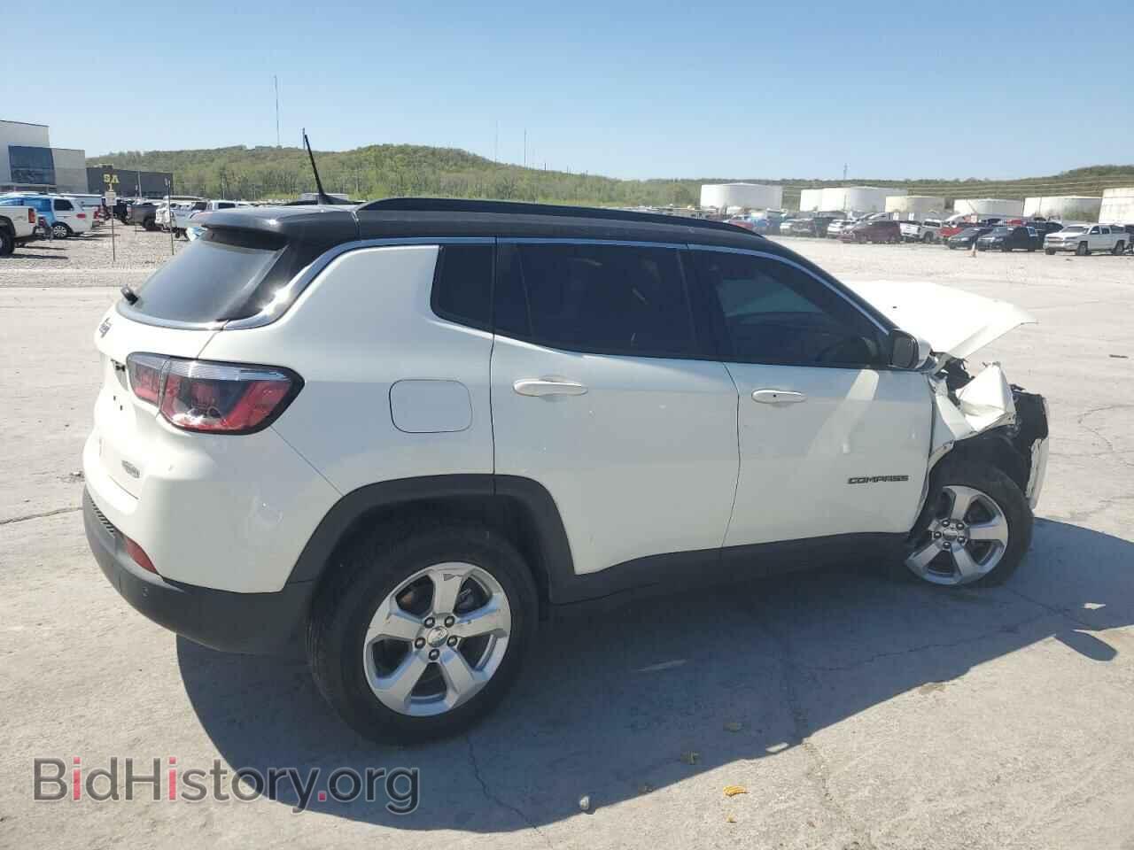 2018 JEEP COMPASS - VIN: 3C4NJCBB6JT263276 - Фото 3