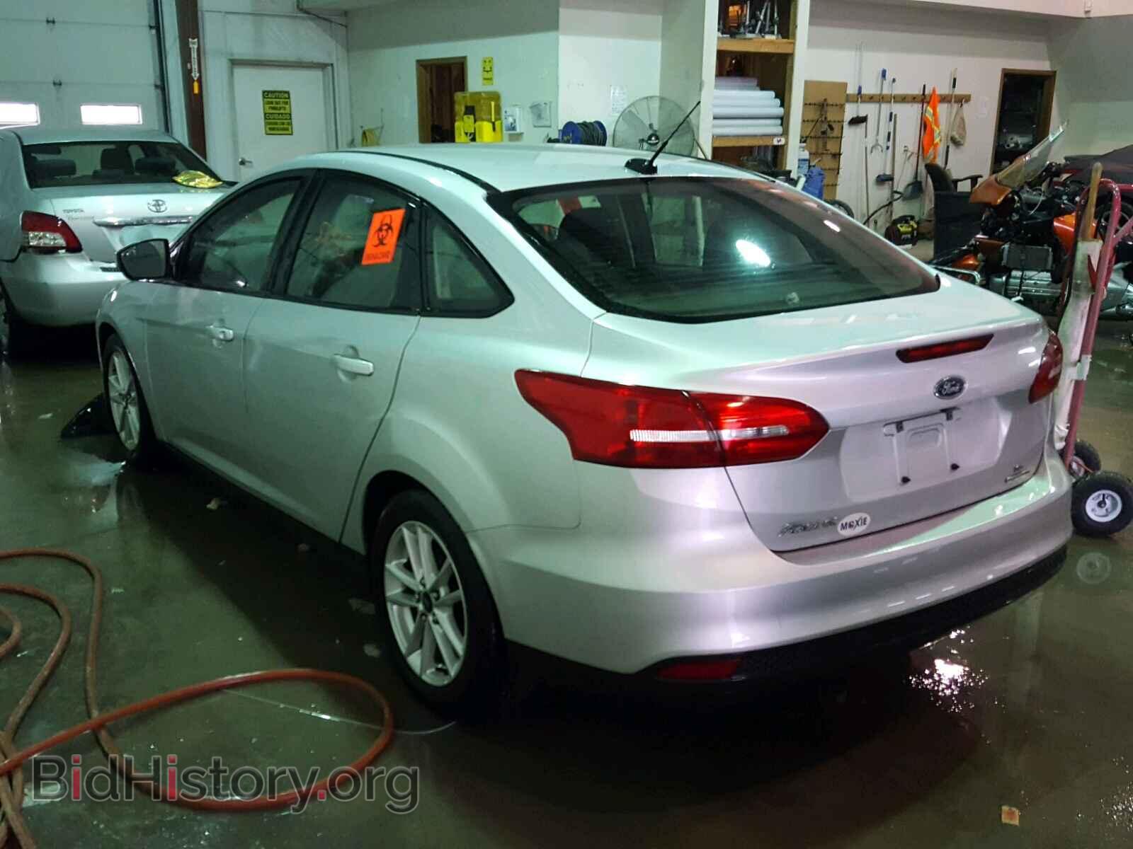 2016 FORD FOCUS SE - VIN: 1FADP3F25GL283100 - Фото 3