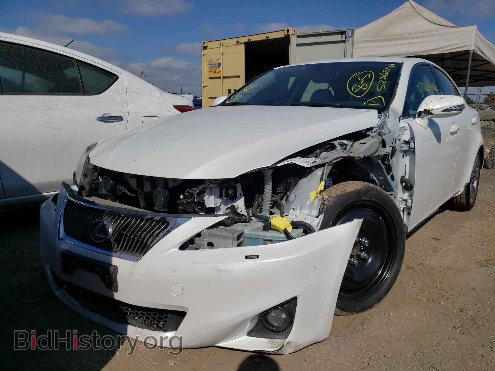 2011 LEXUS IS - VIN: JTHBE5C2XB5025495 - Фото 2