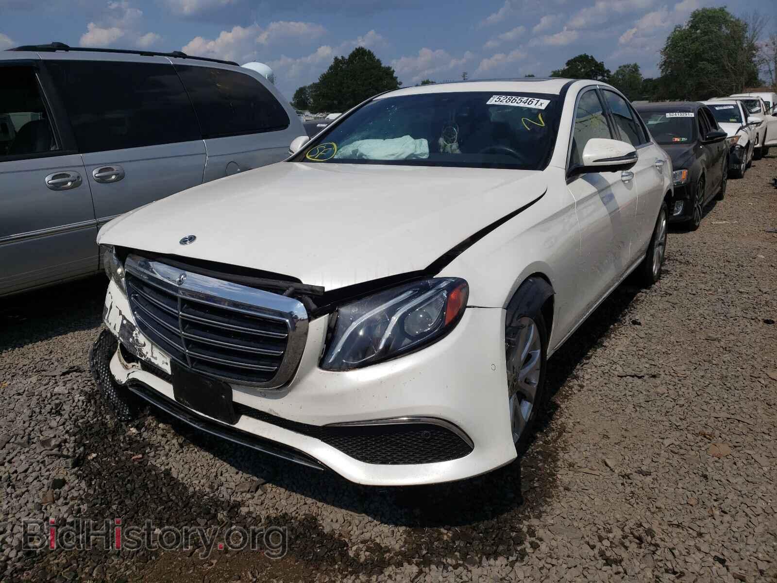 2019 MERCEDES-BENZ E-CLASS - VIN: WDDZF4KB0KA675023 - Фото 2