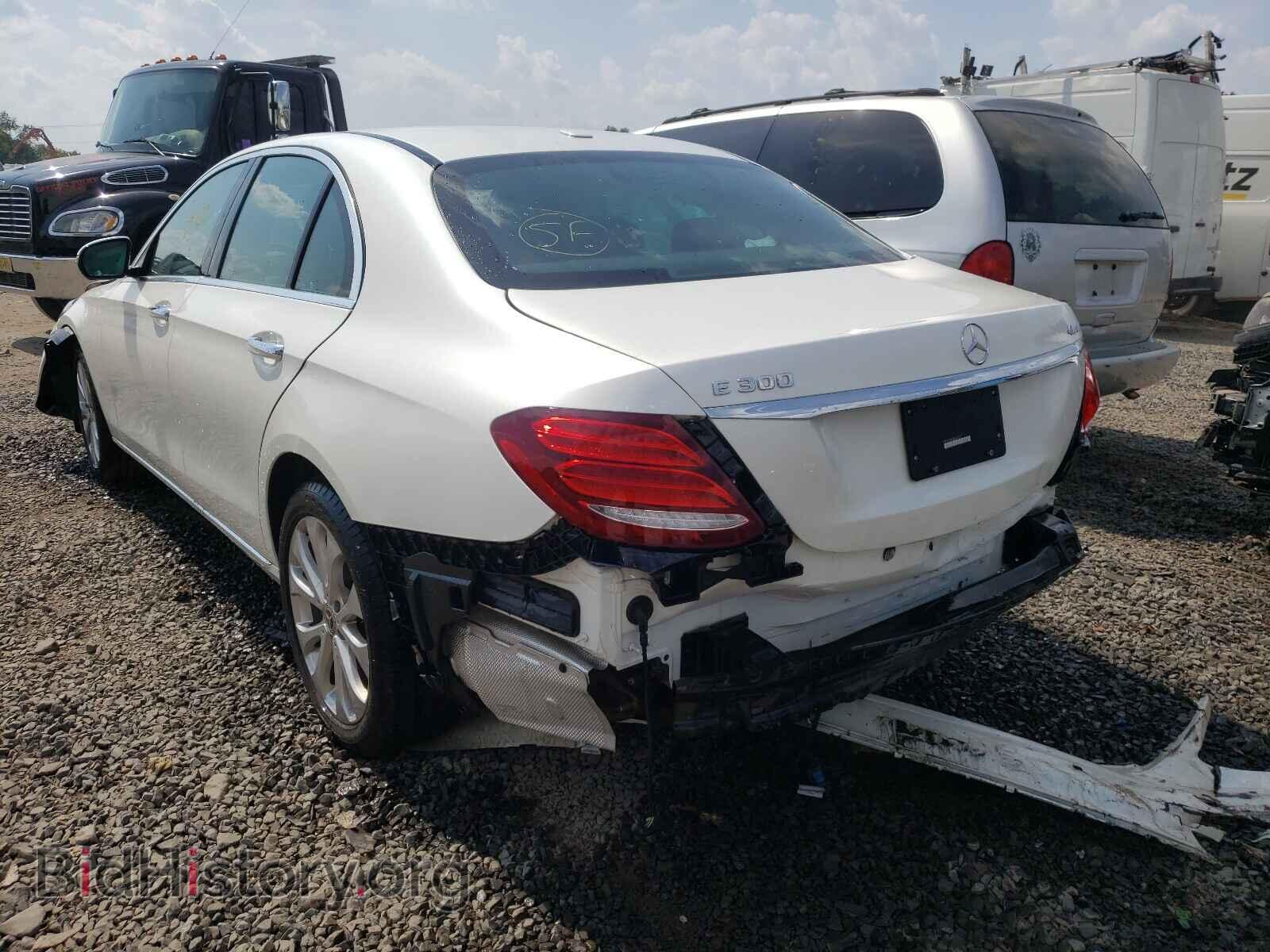 2019 MERCEDES-BENZ E-CLASS - VIN: WDDZF4KB0KA675023 - Фото 3