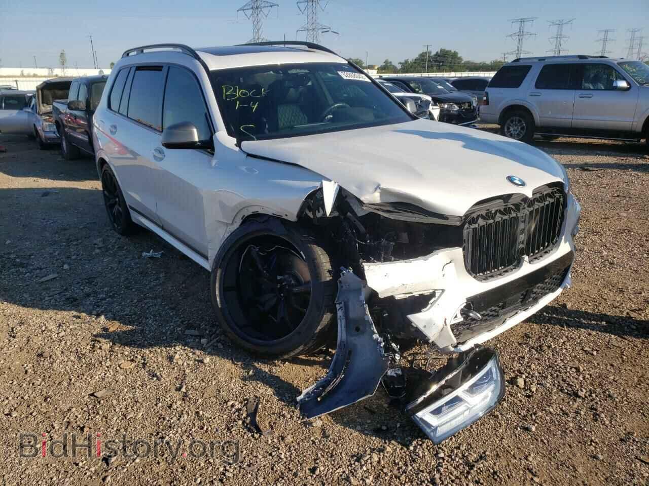 Photo 5UXCX6C02LLE35355 - BMW X7 2020