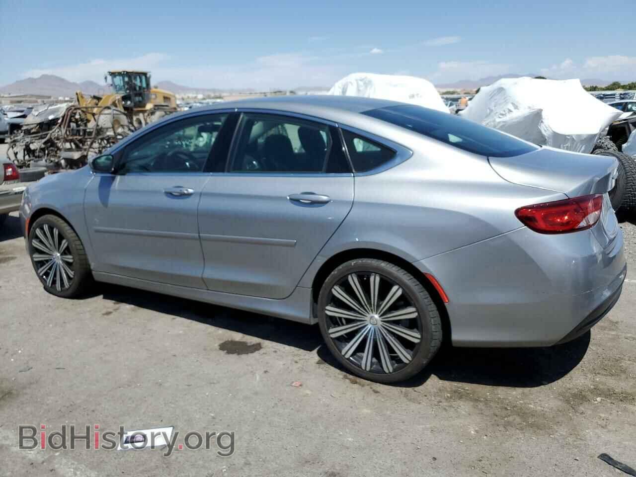 2015 CHRYSLER 200 - VIN: 1C3CCCFB1FN592670 - Фото 2